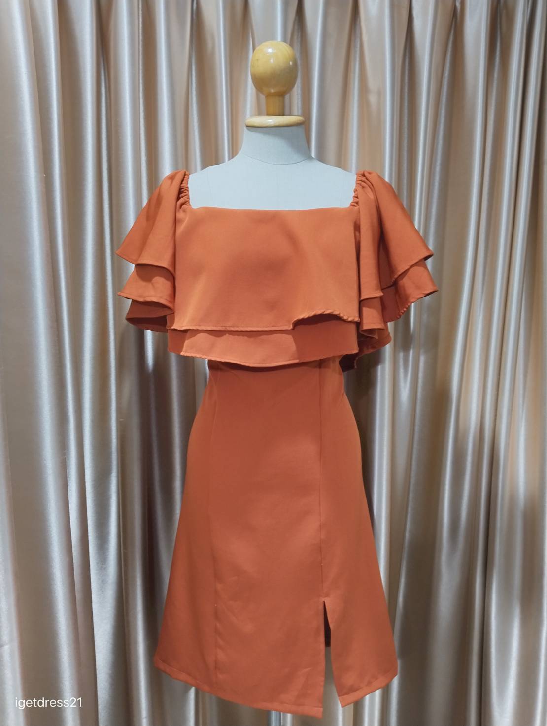 ชุดราตรีสั้น อกระบาย สีส้ม 4XL