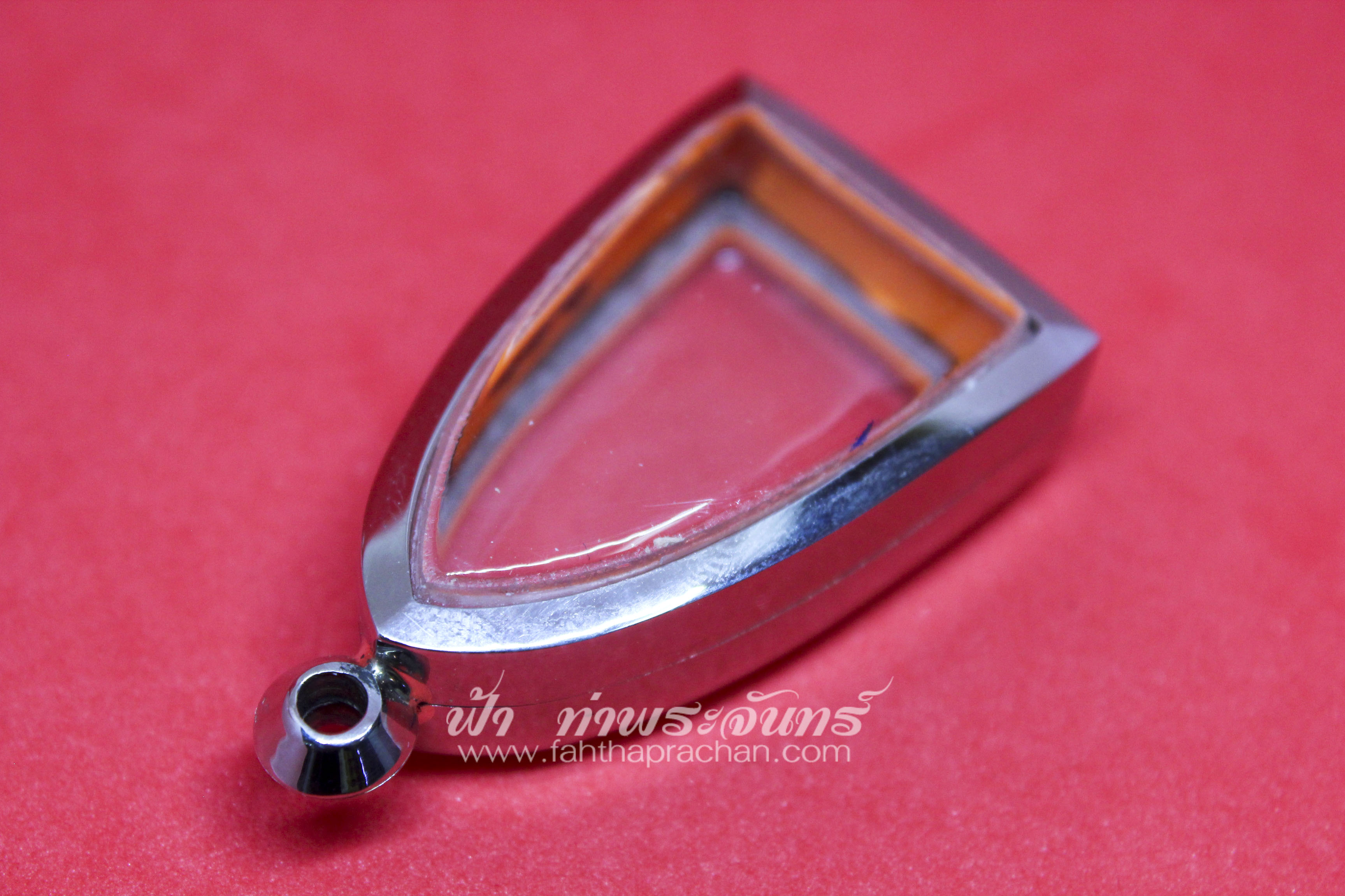 ตลับปู่ทวดเนื้อว่าน สองหน้า