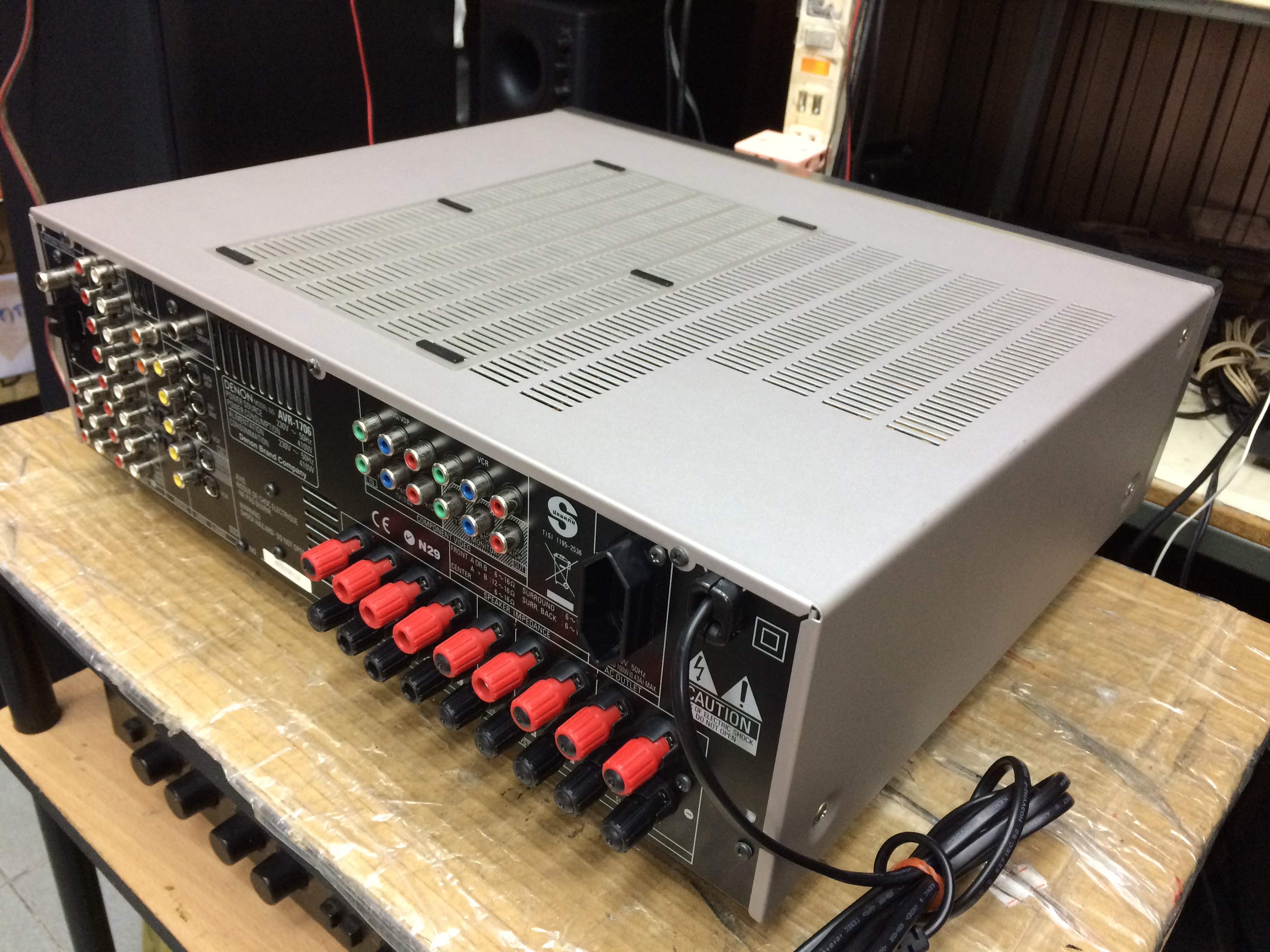 Denon AVR-1706 Audio Video Surround Receiver 7.1