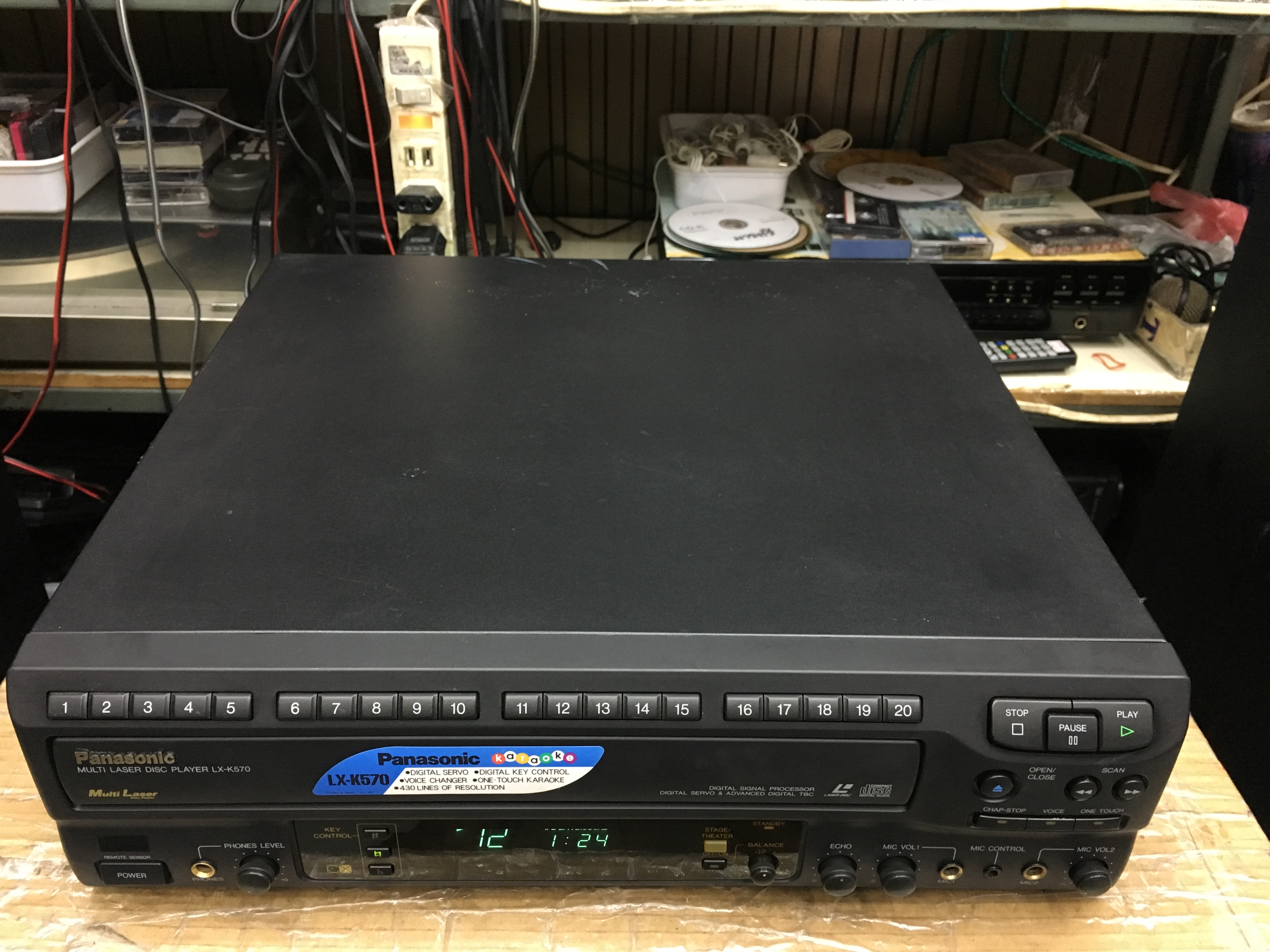 Panasonic LX-K570 Laser Disc Player