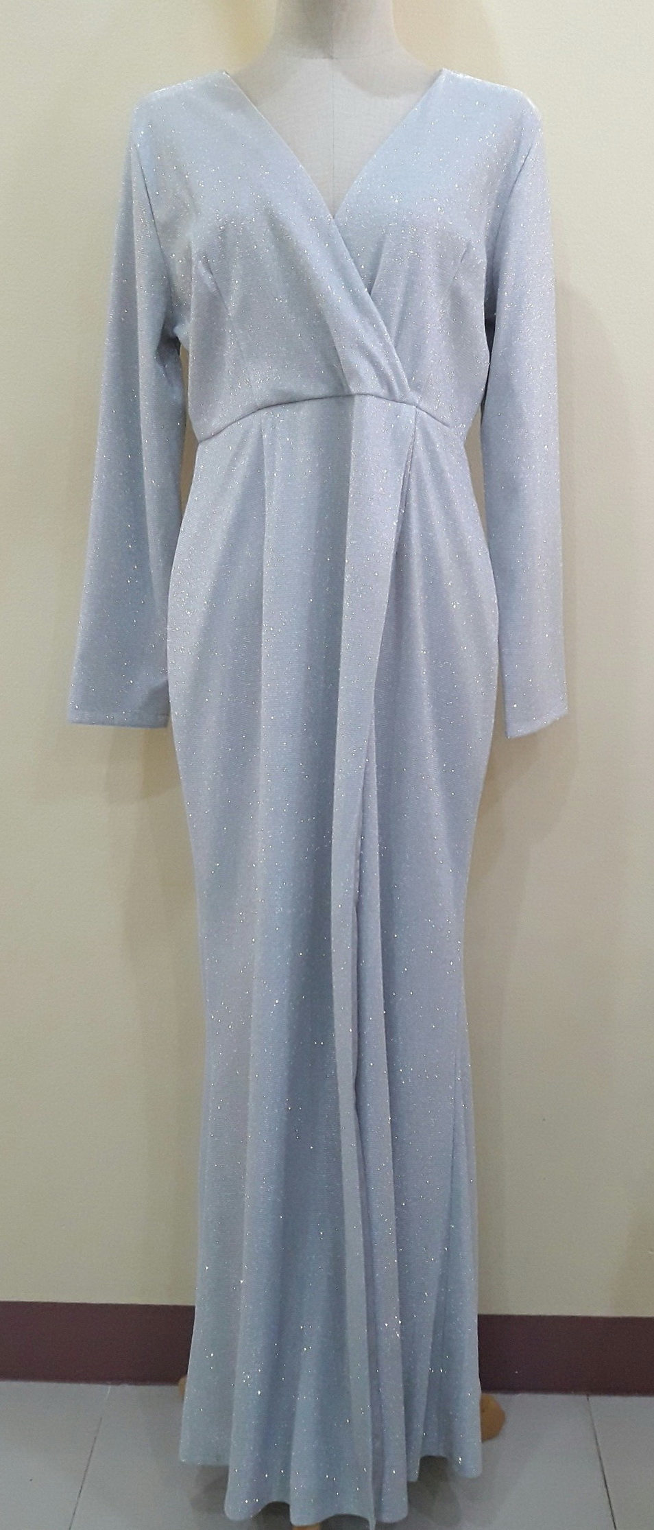 ชุดราตรียาวสีเงินแขนยาวผ้าgliter (Size : XL) มือ2