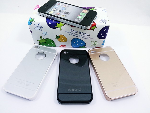 เคสสำหรับโทรศัพท์มือถือ iphone 5/5s แบบฝาหลัง สี ดำ,ทอง,ขาว