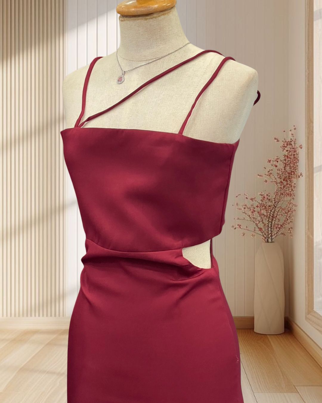 (PRE-LOVED) ราตรีสั้นสีแดงสายเดี่ยว เว้าเอว ไซส์ S