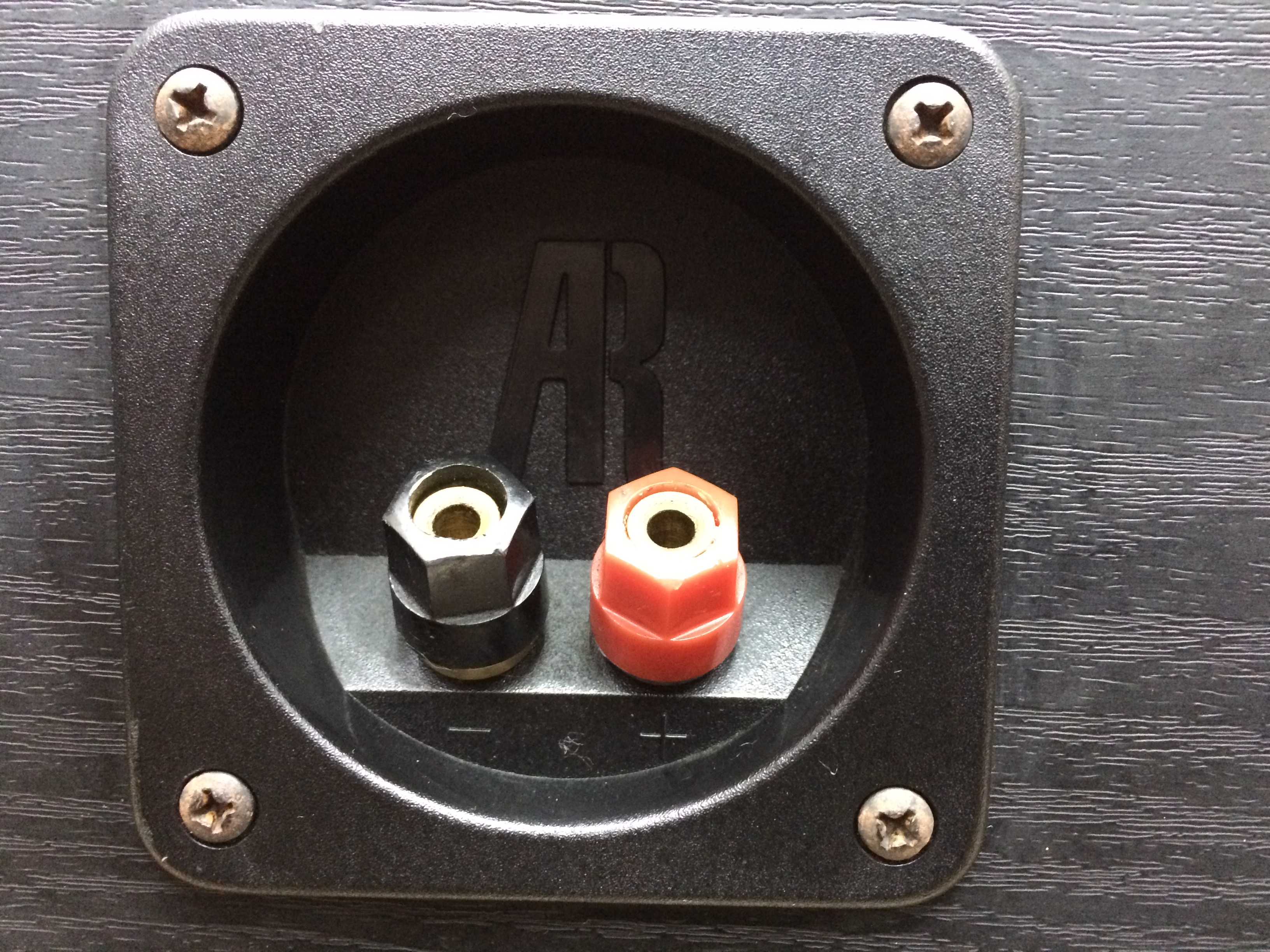 ลำโพงเซ็นเตอร์ Acoustic Research MC1