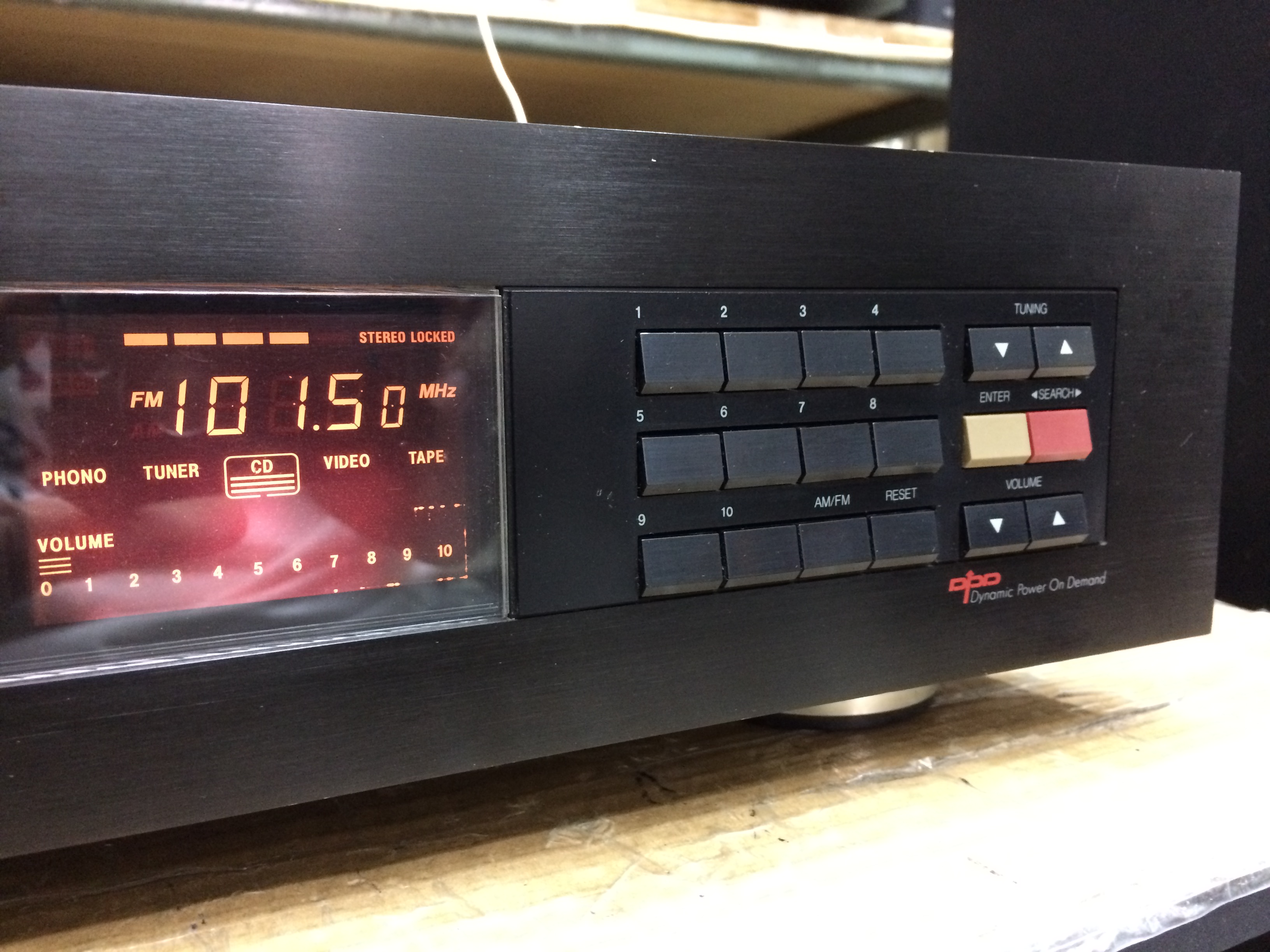 Proton AV-300 Stereo Integrated Amplifier