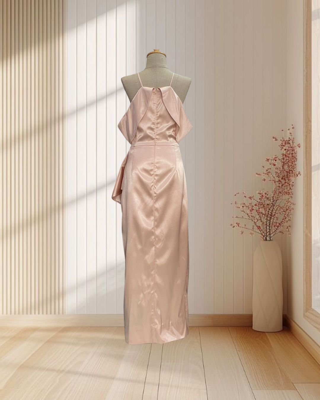 (PRE-LOVED) ราตรียาวสีแชมเปญ สายเดี่ยวปาดไหล่ เอวระบาย ไซส์ L