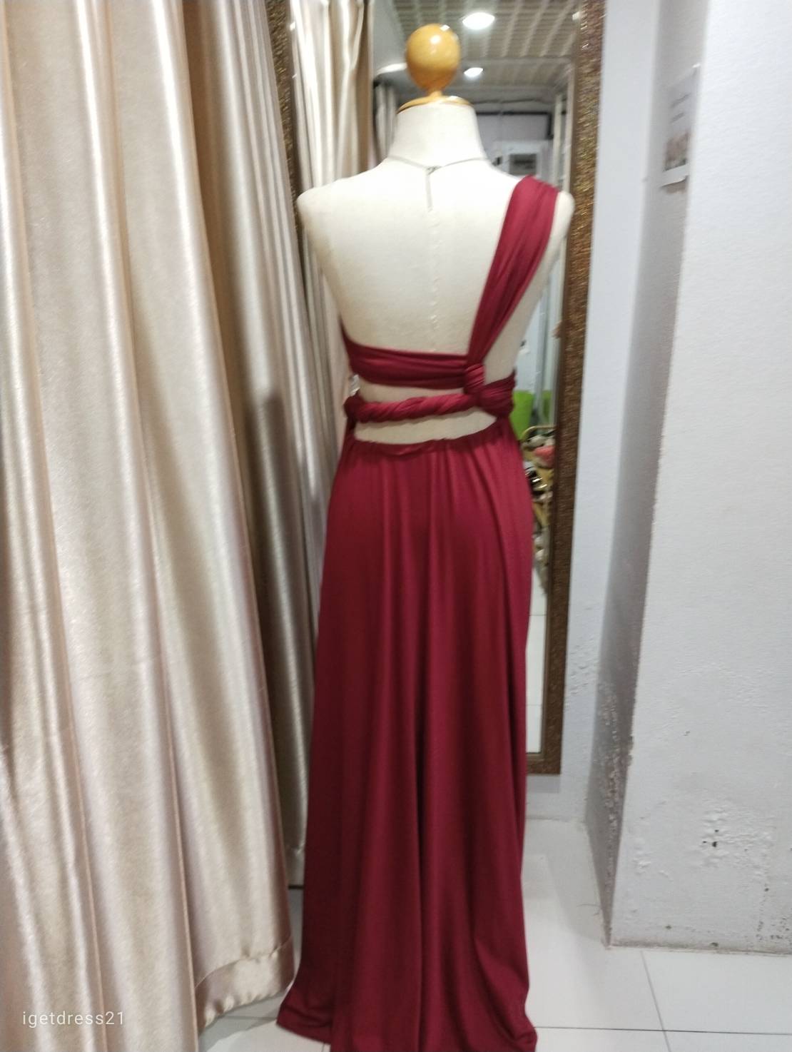 (PRE-LOVED) ชุดราตรียาวสีเเดงไวน์ รุ่น infinity(ฟรีไซส์)
