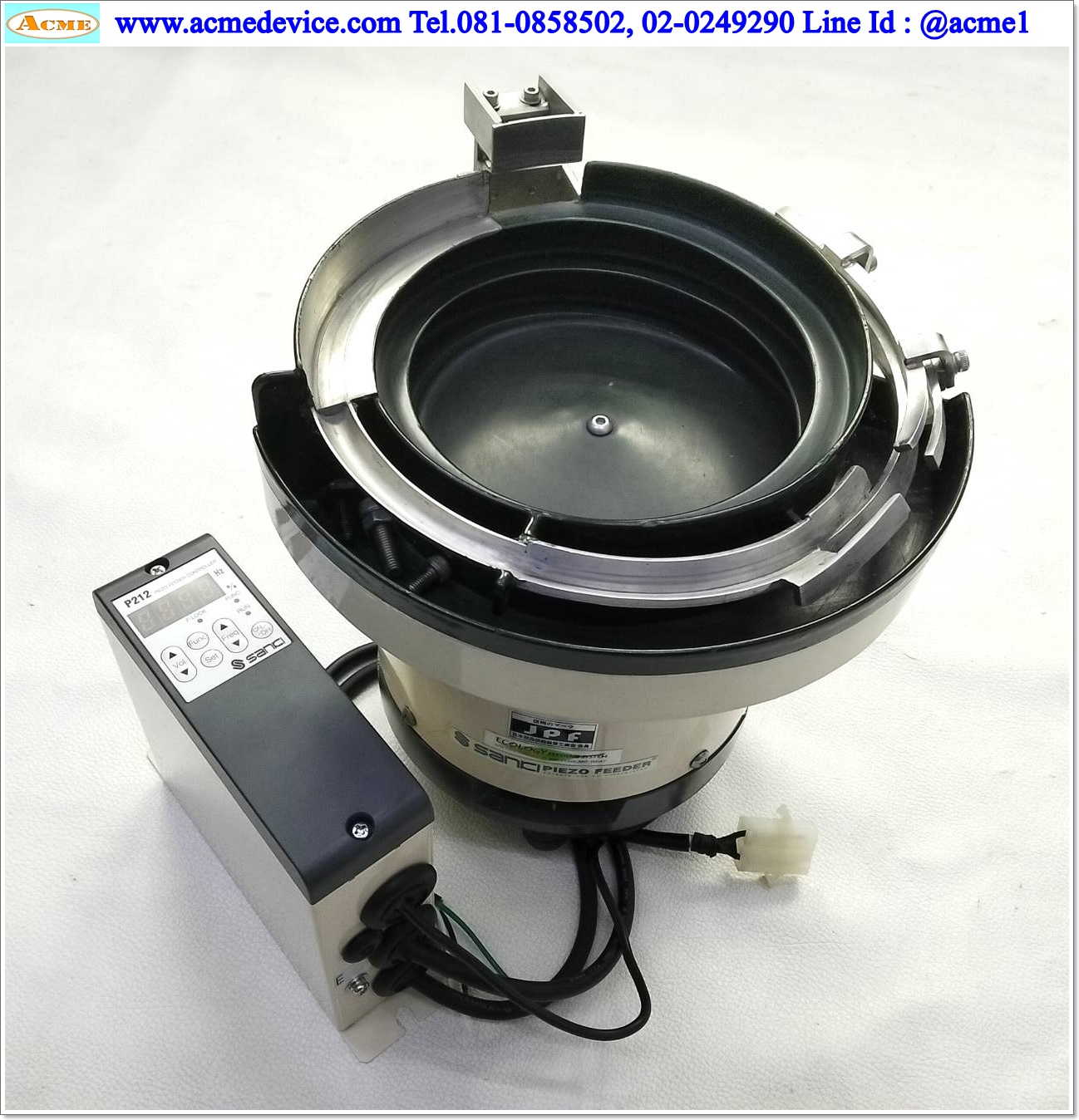 Bowl Feeder Sanki รุ่น PEF-150AL, ขนาด 205 x 182 mm. & Controller P212, AC100-200V