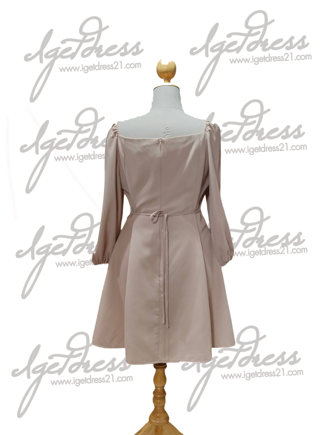 (PRE-LOVED) ราตรีสั้นสีครีมแขนยาว ผ้าเครปเกาหลีปลายแขนยางยืด ซิปหลัง (เพิ่มสายผูกเอว) ไซส์ 5XL