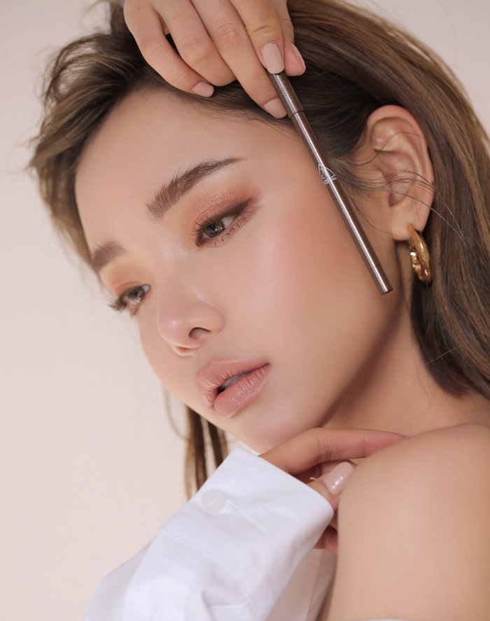ดินสอเขียนคิ้ว 3CE Super Slim Eyebrow Pencil สีGrey Brown