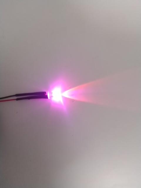 หลอด LED ขนาด 5 ม.ม. แสงสีรุ้ง