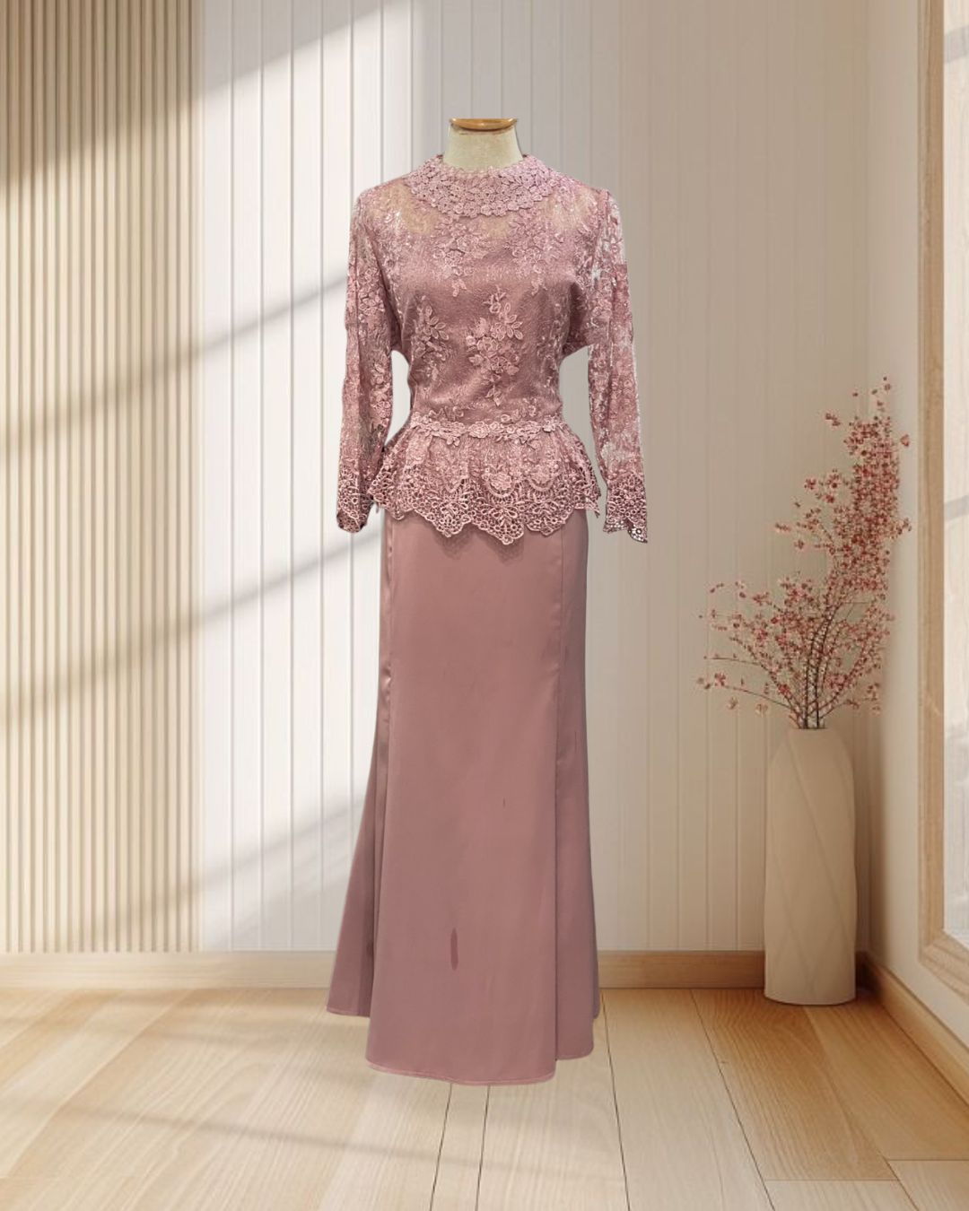 (PRE-LOVED) ชุดคุณแม่สีชมพู ผ้าลูกไม้ +กระโปรงผ้าเครป ไซส์ XL