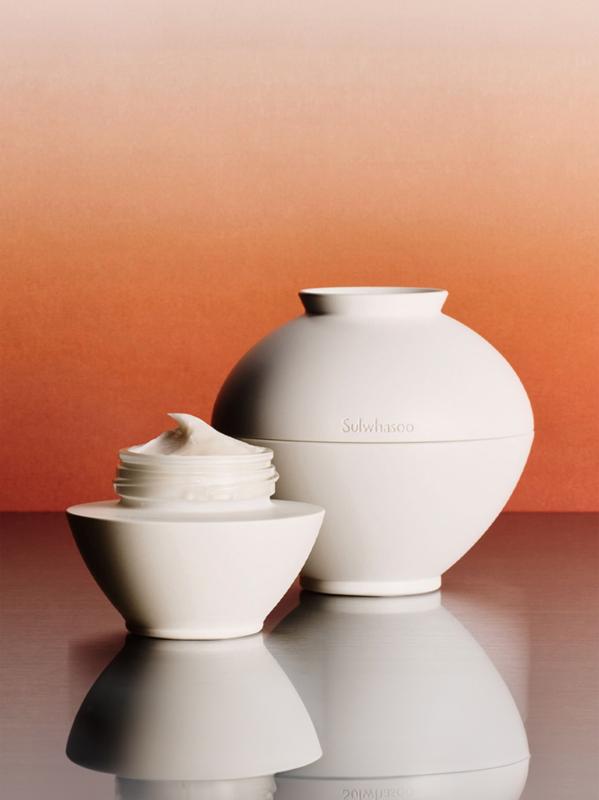 ครีมรอบดวงตาผิวโซลวาซู Sulwhasoo The Ultimate S Eye Cream 5ml