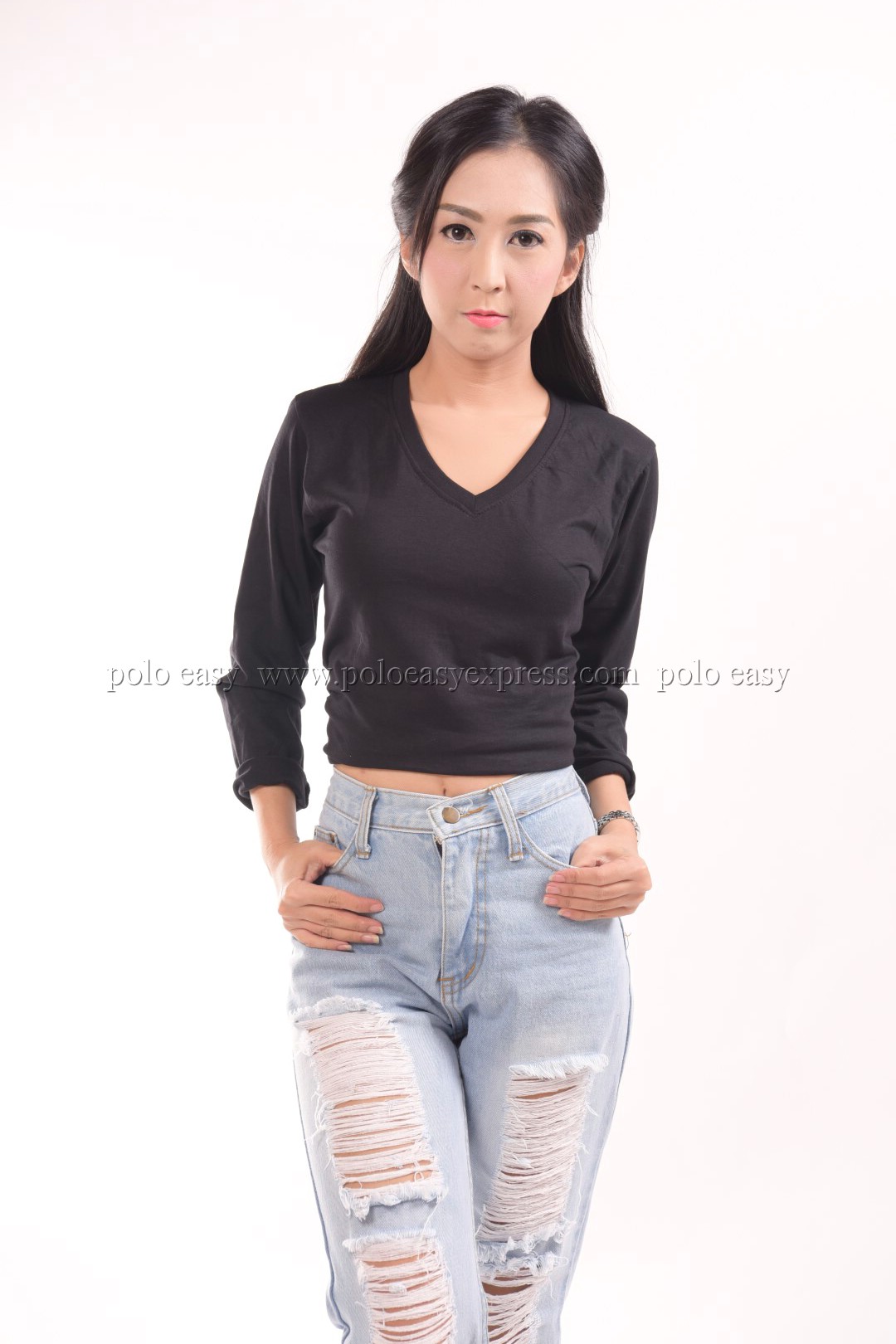 เสื้อยืด สีดำ คอวี แขนยาว Size 4XL
