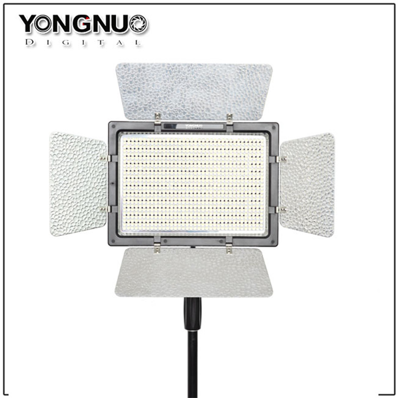 ไฟต่อเนื่องยี่ห้อYONGNUO LED Video Light รุ่น YN900 Bluetooth LED Video Light 3200K-5500K (ไม่รวมแบตและที่ชาร์จ)