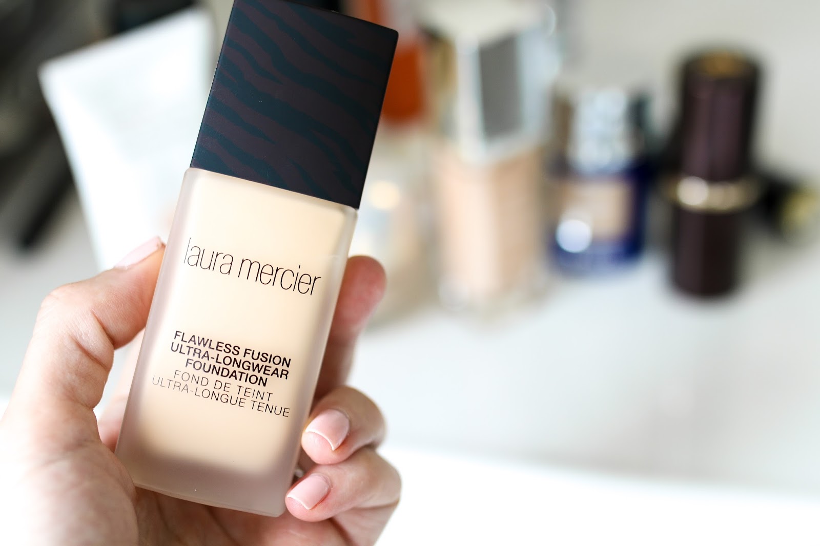 รองพื้นลอร่า Laura Mercier Flawless Fusion Ultra-Longwear Foundation สี Butterscotch