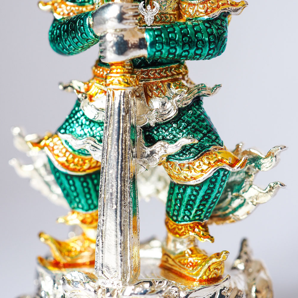 ท้าวเวสสุวรรณ. รุ่น คลังสมบัติ์ เนื้อสัมฤทธ์ชุบเงินลงยาสีเขียว