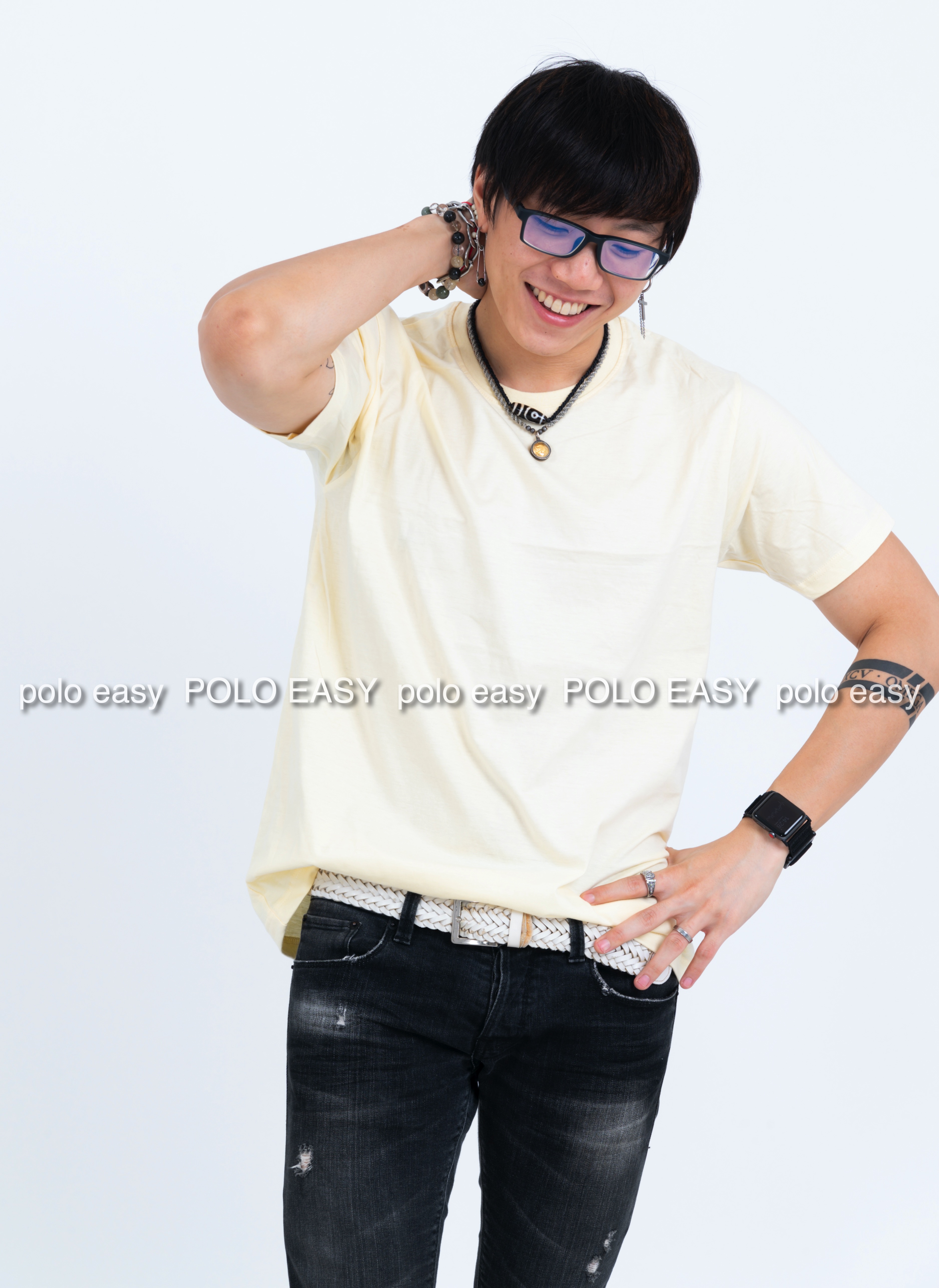 L เสื้อยืด สีครีม คอกลมแขนสั้น Size L แขนสั้น