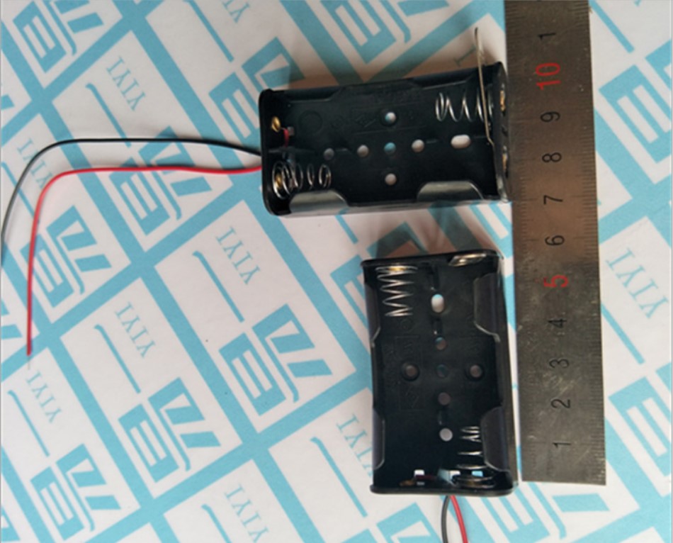 ลังถ่านขนาด AA*2 ก้อนแบบมีสะพานไฟ