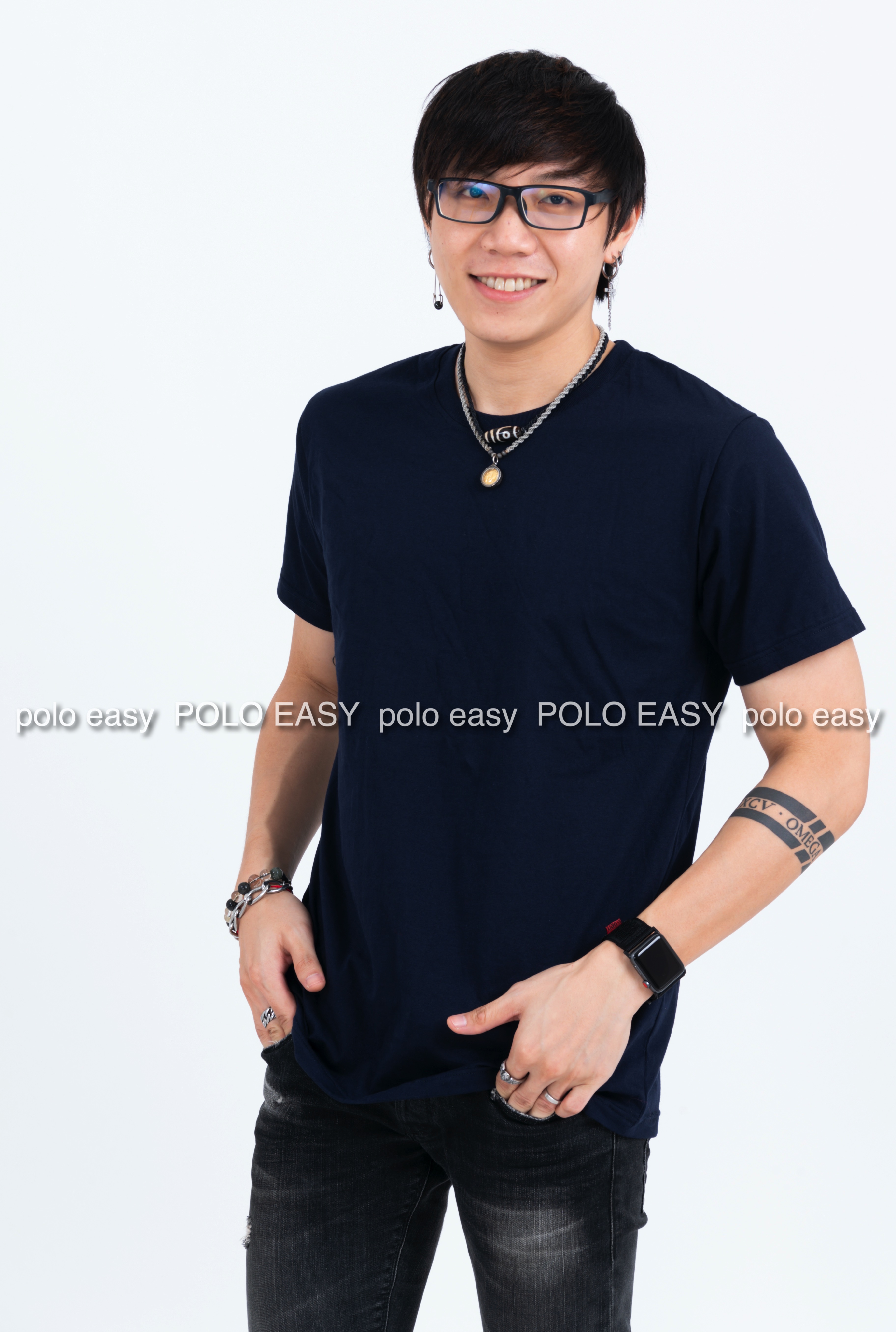 S เสื้อยืด สีกรมท่า คอกลม แขนสั้น Size S