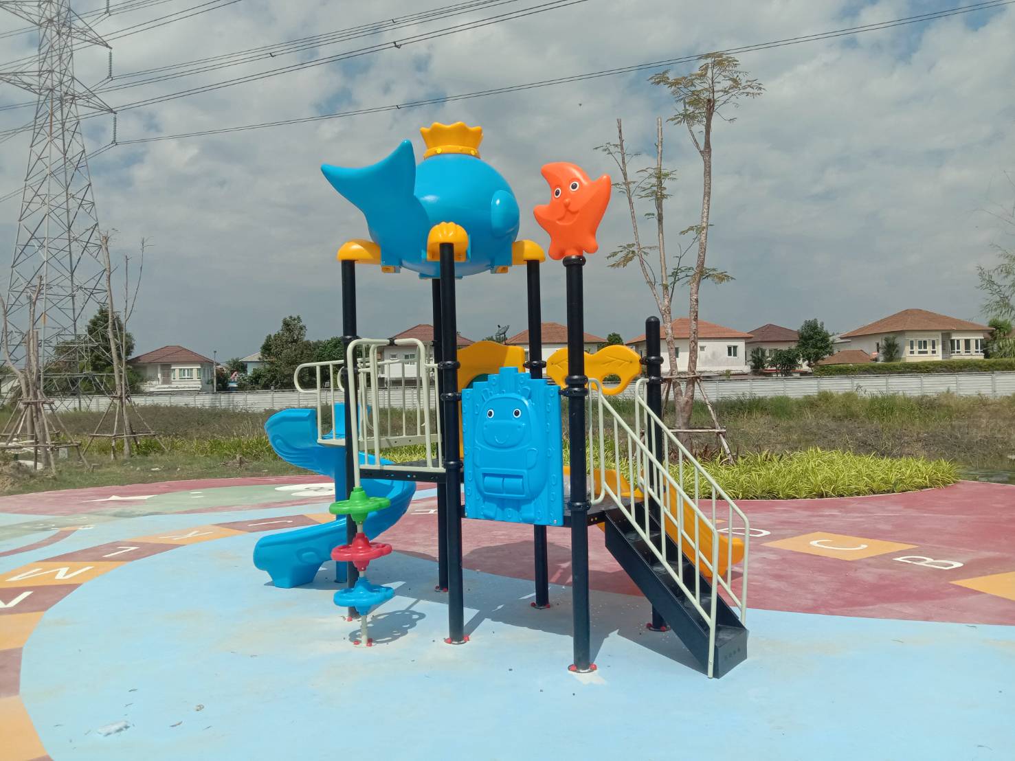 เครื่องเล่นสนาม ชุด FUNNY SEA เครื่องเล่นใต้ทะเลแสนสนุก