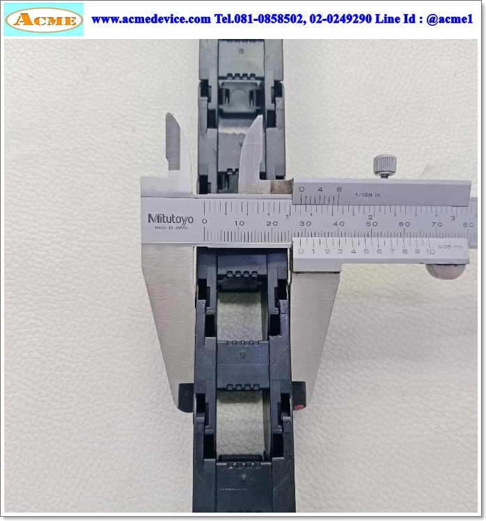 กระดูกงู Igus รุ่น 1500.015.035.0, ขนาด 28 x 540 x 28 mm.