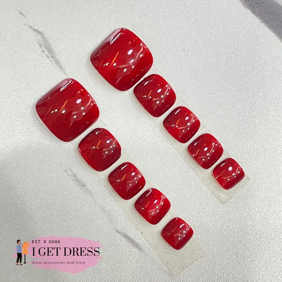 เล็บเท้าปลอม