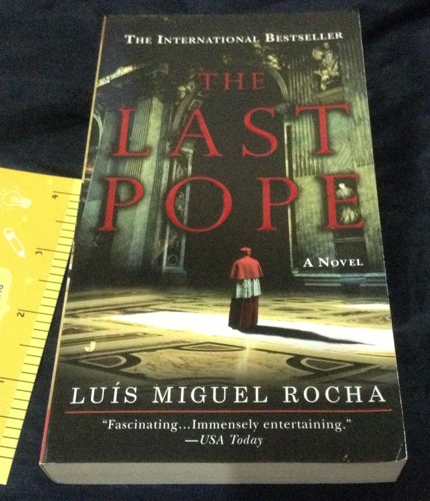 (สั่ง9จ่าย7) The Last Pope by Luis Miguel Rocha ราคา 250