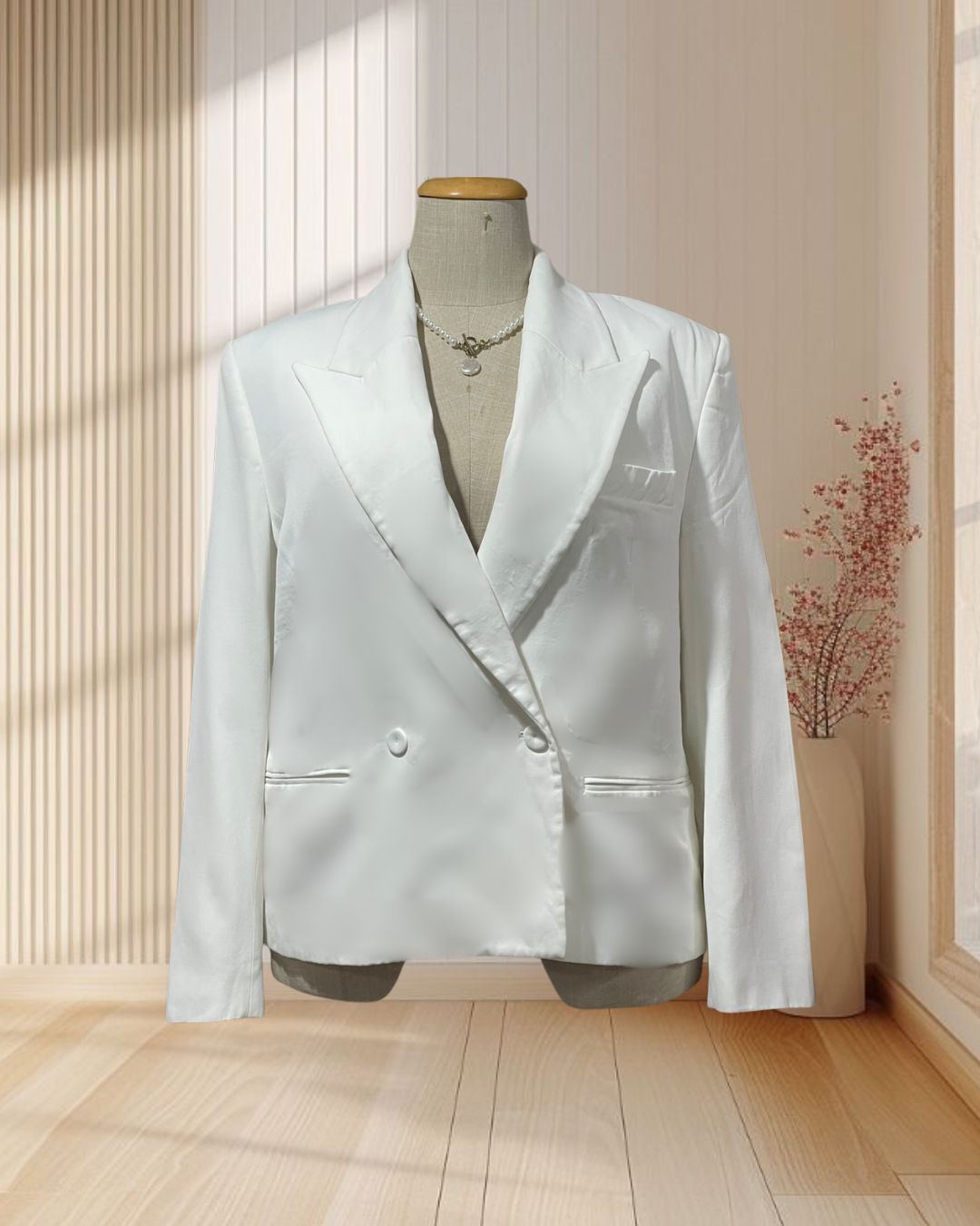 (PRE-LOVED) เสื้อสูทผู้หญิงสีขาว ไซส์ 3XL