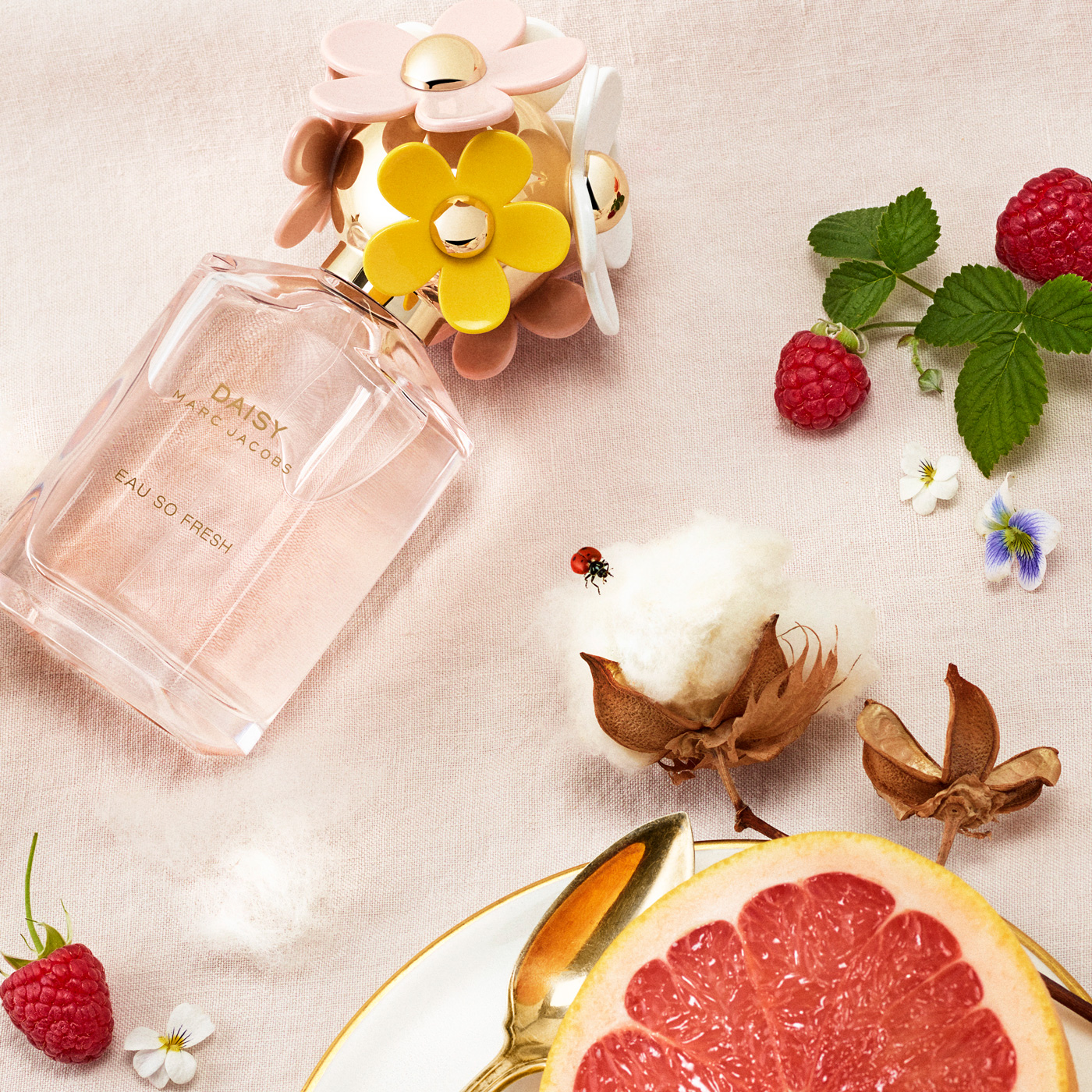 น้ำหอมมาร์คจาคอป Marc Jacobs Daisy Eau so Fresh EDT 125ml
