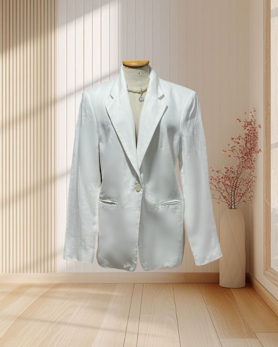 (PRE-LOVED) เสื้อสูทผู้หญิงสีขาว ไซส์ XL