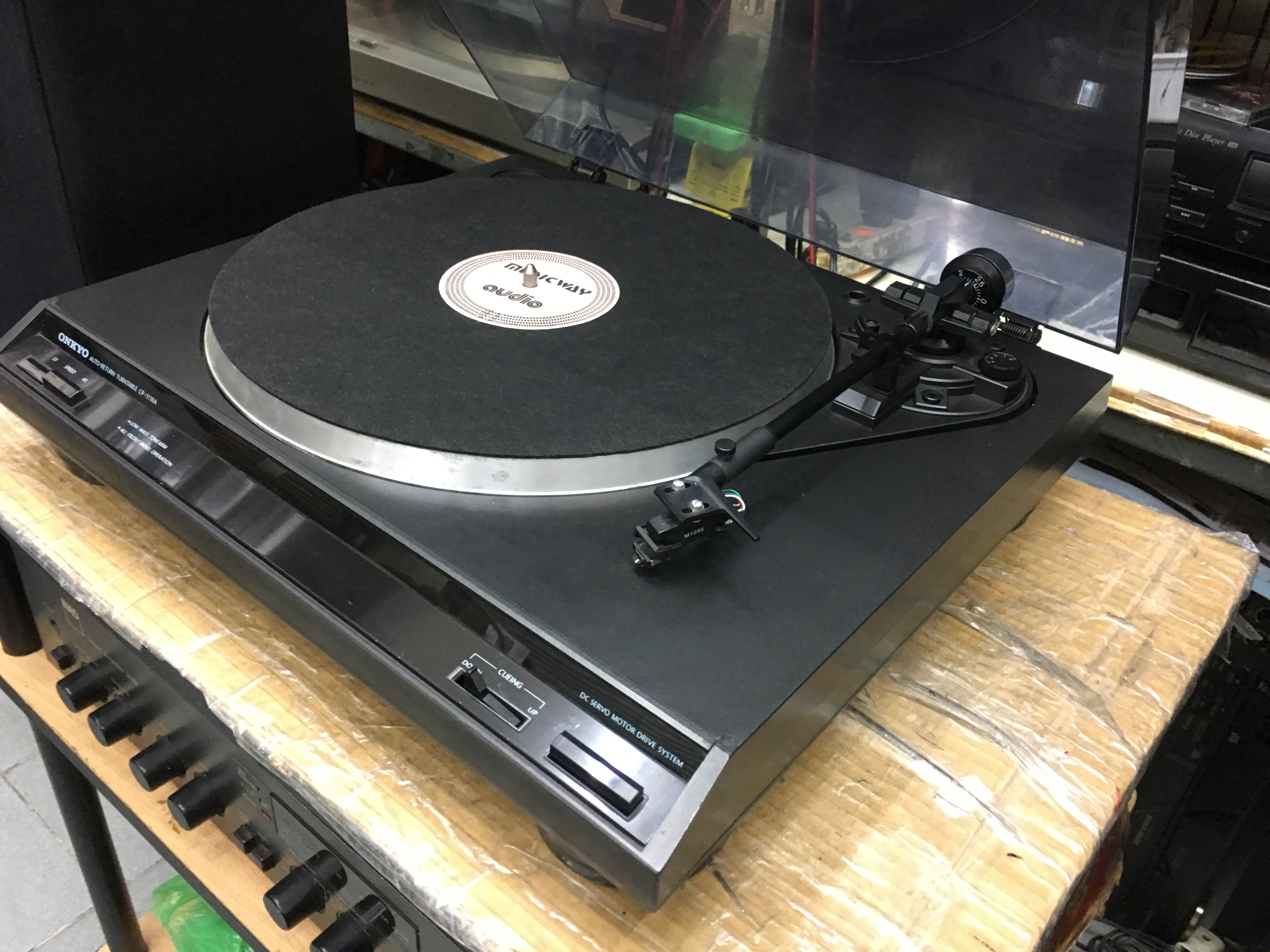 Onkyo CP-1116A Turntable
