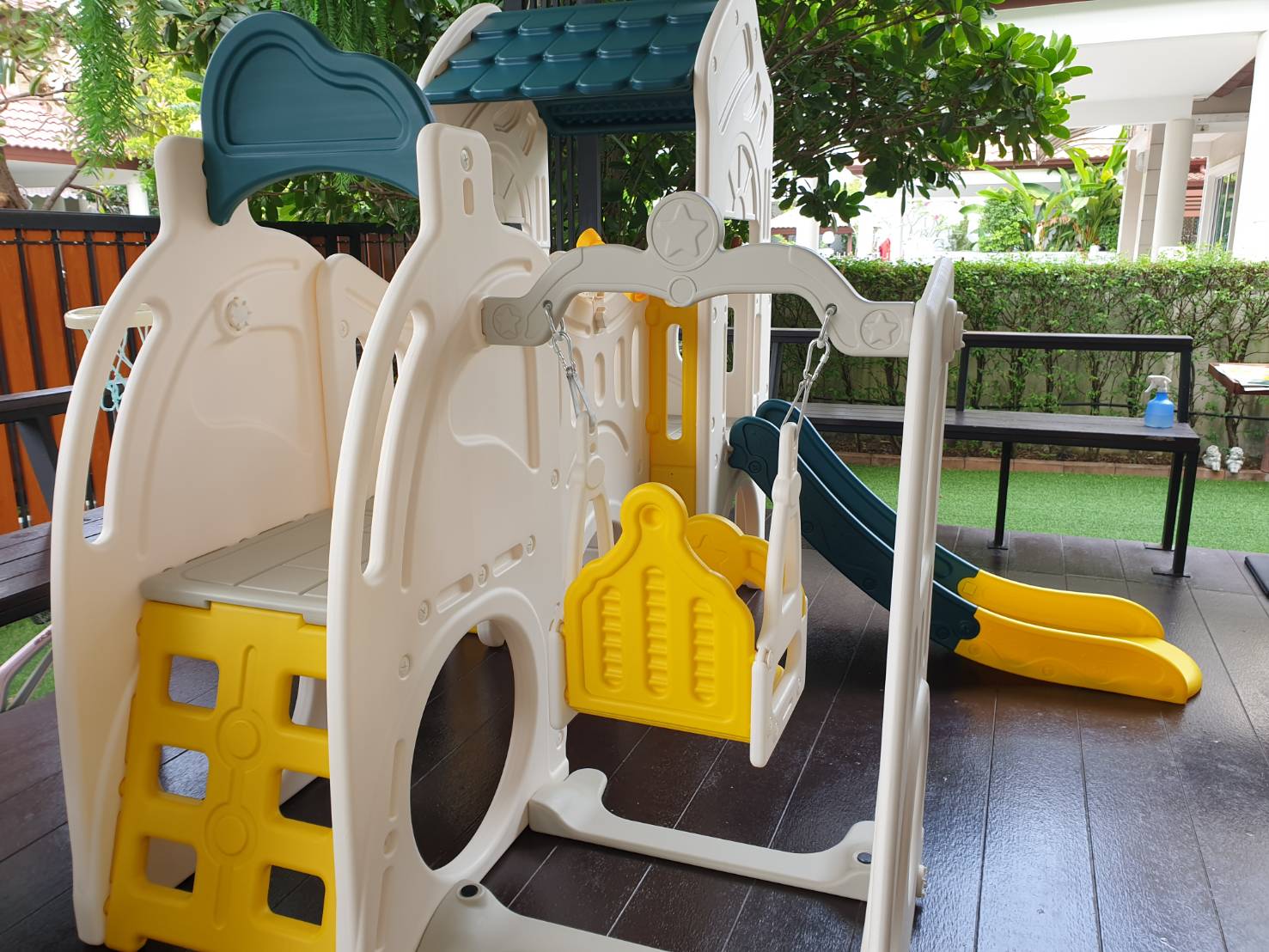 ปราสาทสไลด์&สวิง บ้านจำลอง Playhouse