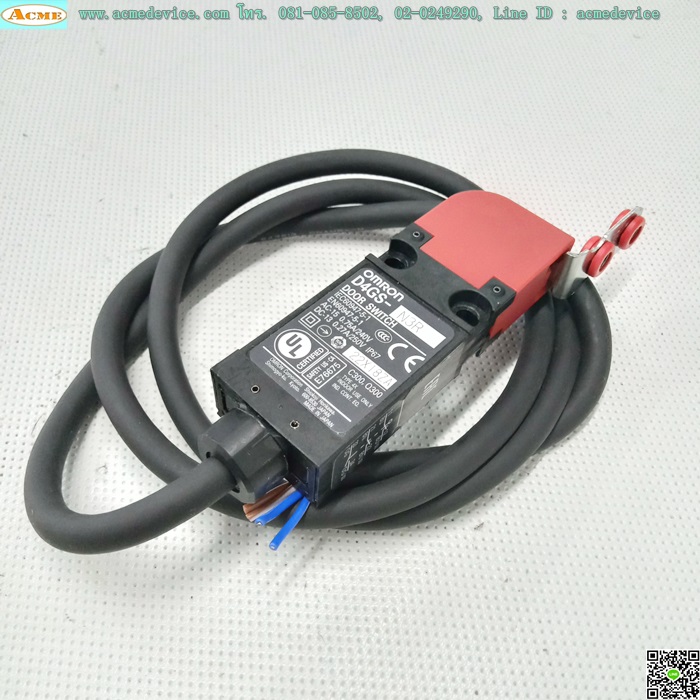 Safety Switch Omron รุ่น D4GS-N3R, 250V