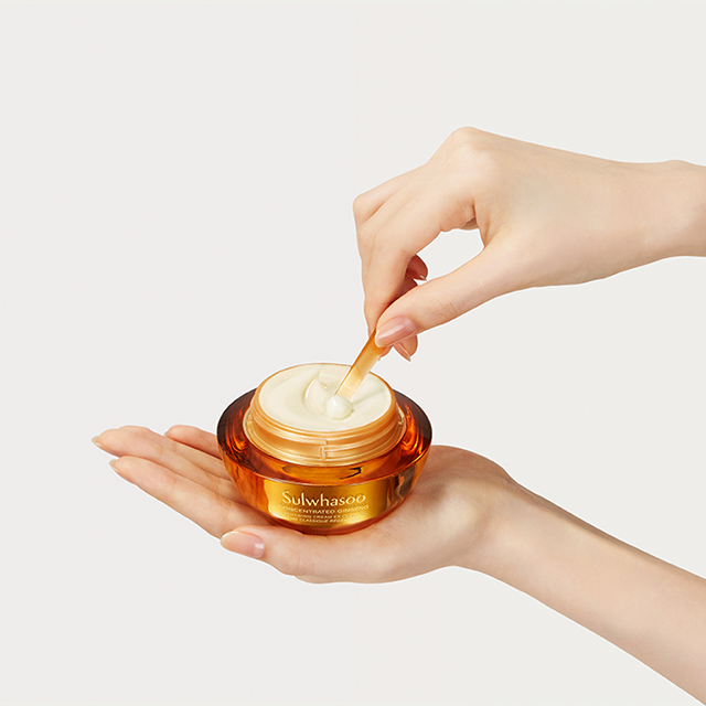 ครีมบำรุงผิวโซลวาซู Sulwhasoo Concentrated Ginseng Renewing Cream Ex 10ml