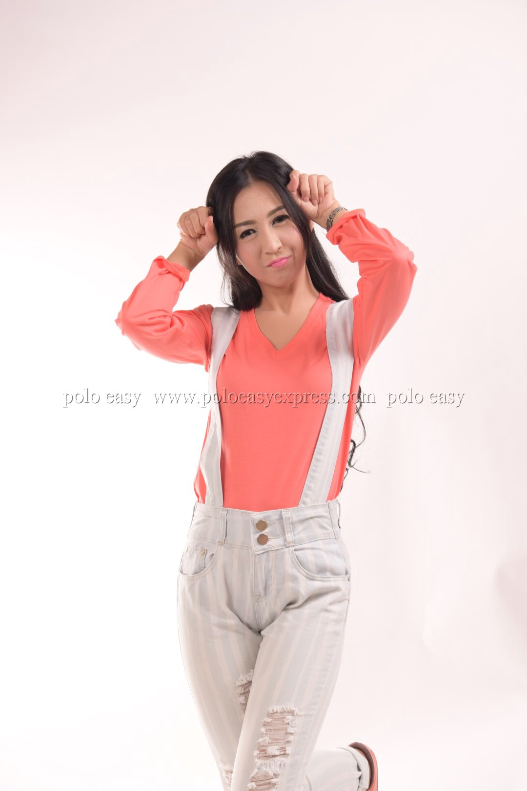 เสื้อยืด สีโอลโรส คอวี แขนยาว Size XL