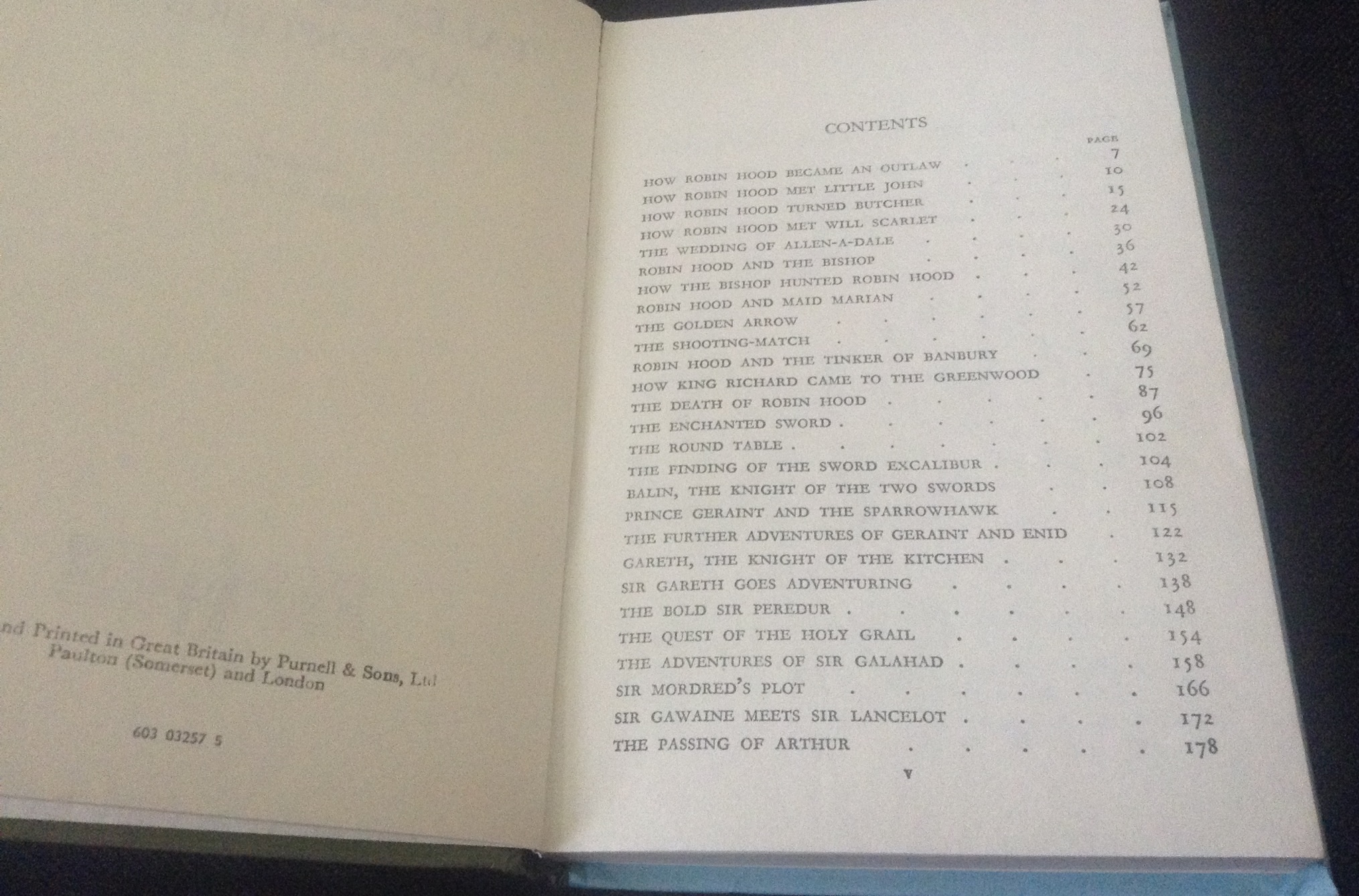 (สั่ง9จ่าย7) tales of brave adventure retold by enid blyton ราคา 180