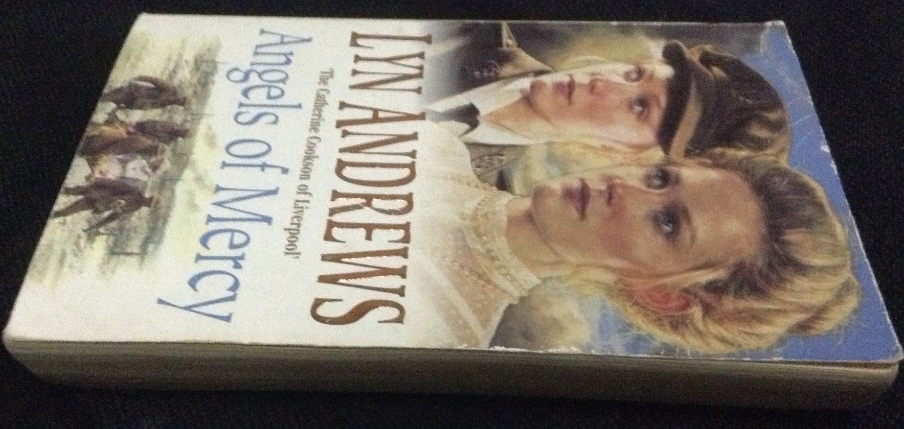 Angels of Mercy by Lyn Andrews ราคา 50