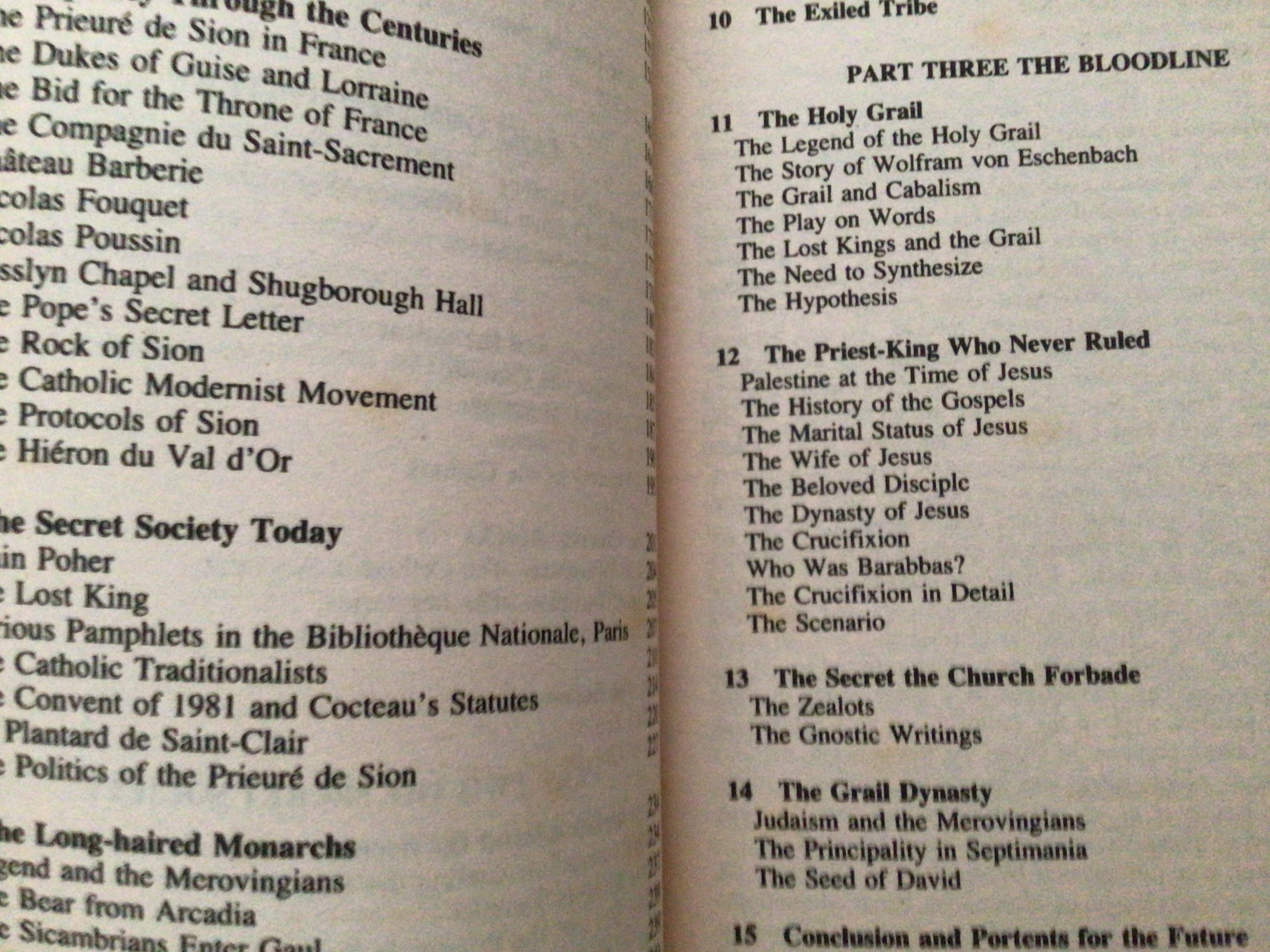 Holy Blood, Holy Grail by Michael Baigent, Richard Leigh, Henry Lincoln ราคา 180