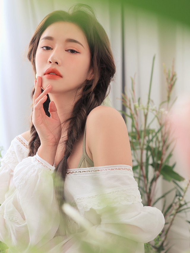 ลิปเนื้อเวลเวตแมท 3CE Velvet Lip Tint สีThink Again