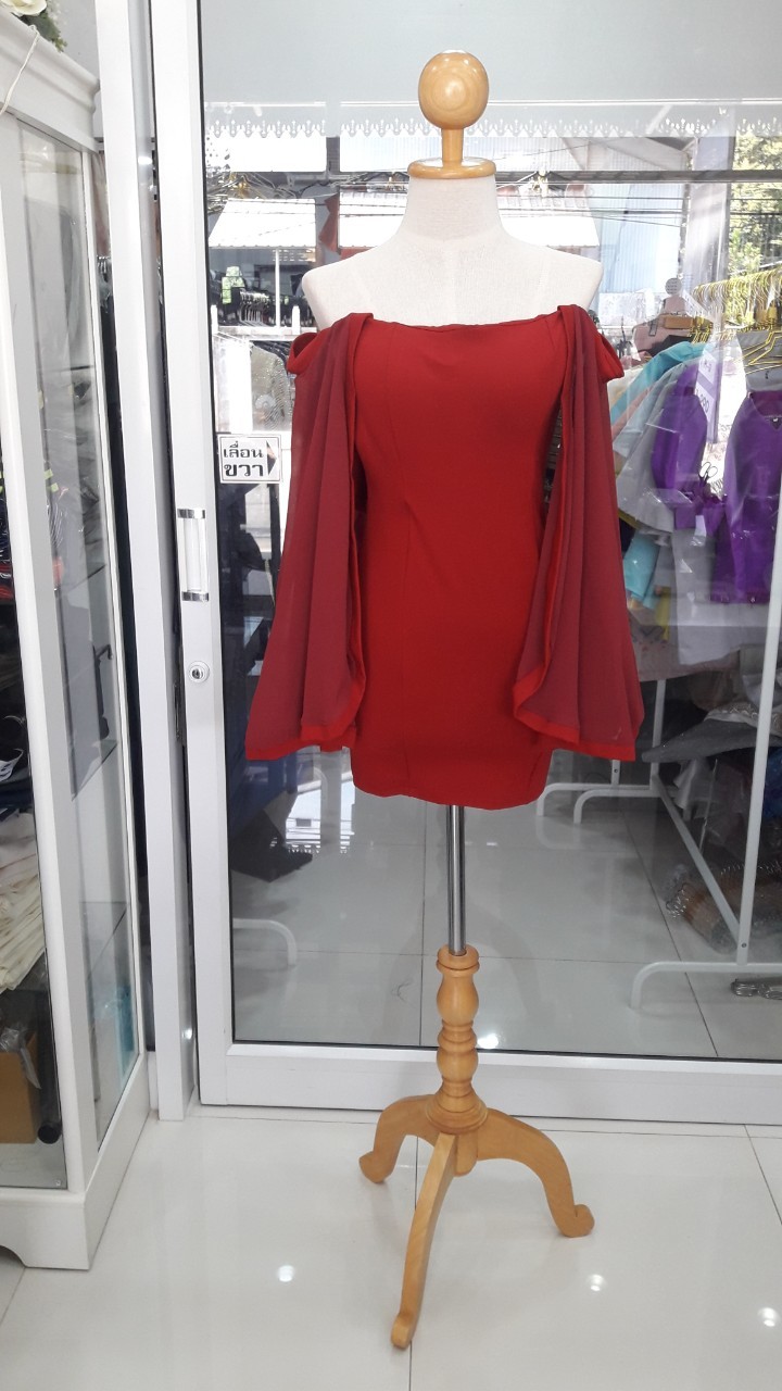 สั้นแดงรัดรูปผ้าtopshopแขนชีฟองยาว (M)