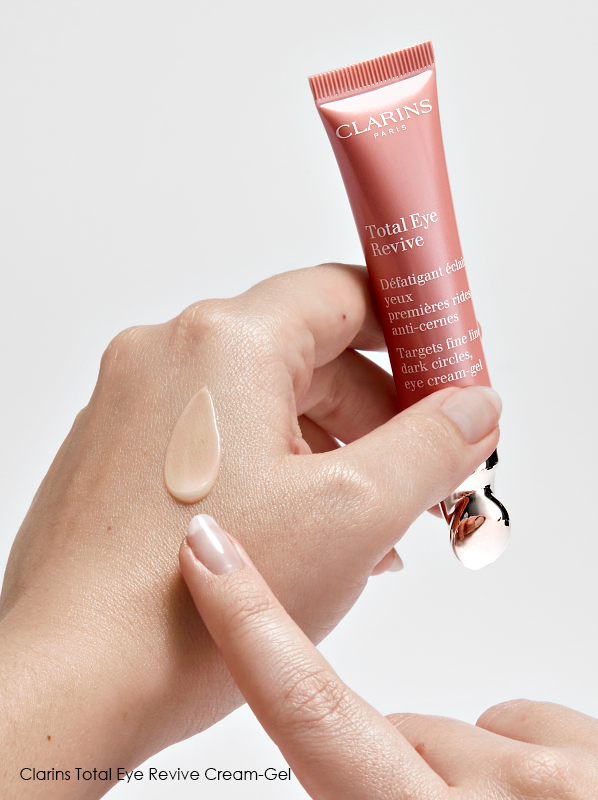 บำรุงรอบดวงตาคลาแรงส์ Clarins Total Eye Revive 15 ml