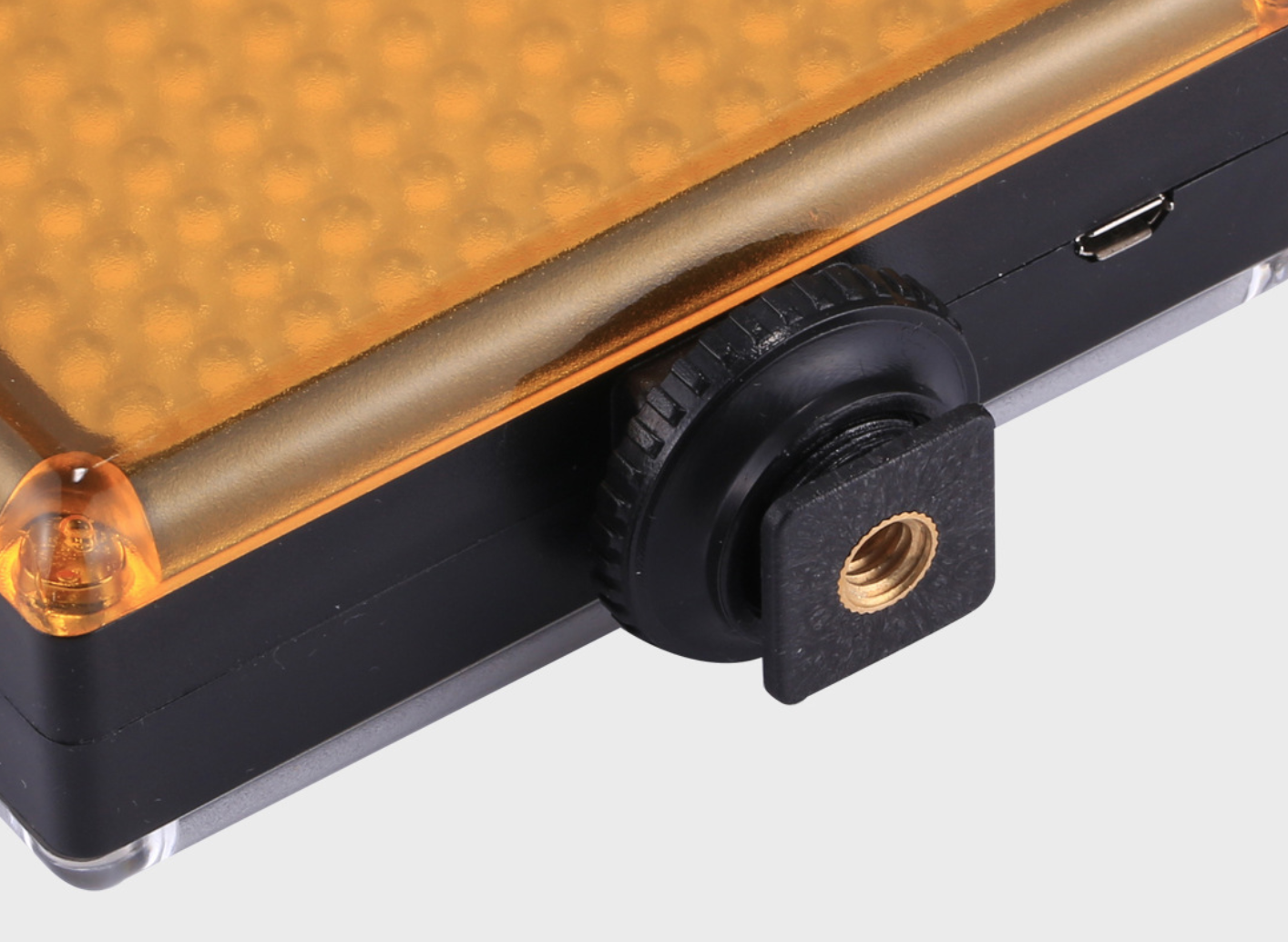 ไฟLED ยี่ห้อ Puluz รุ่น PU4096 ขนาดเล็ก น้ำหนักเบา พกพาง่าย