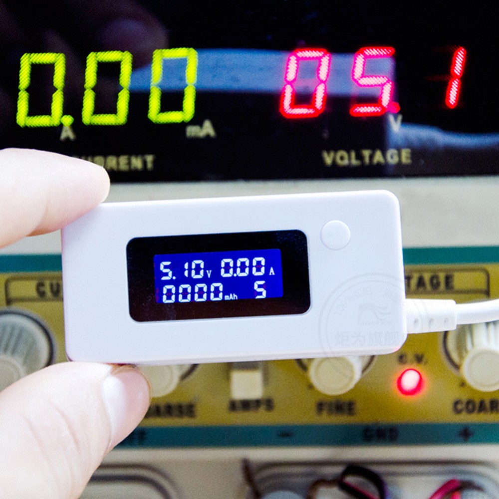 เครื่องวัดกระแส วัดแรงดันไฟฟ้า วัด mAh พอต USB แบบดิจิตอล (USB Charger Doctor V2 LCD Display Curent Voltage mAh Capacity Meter)