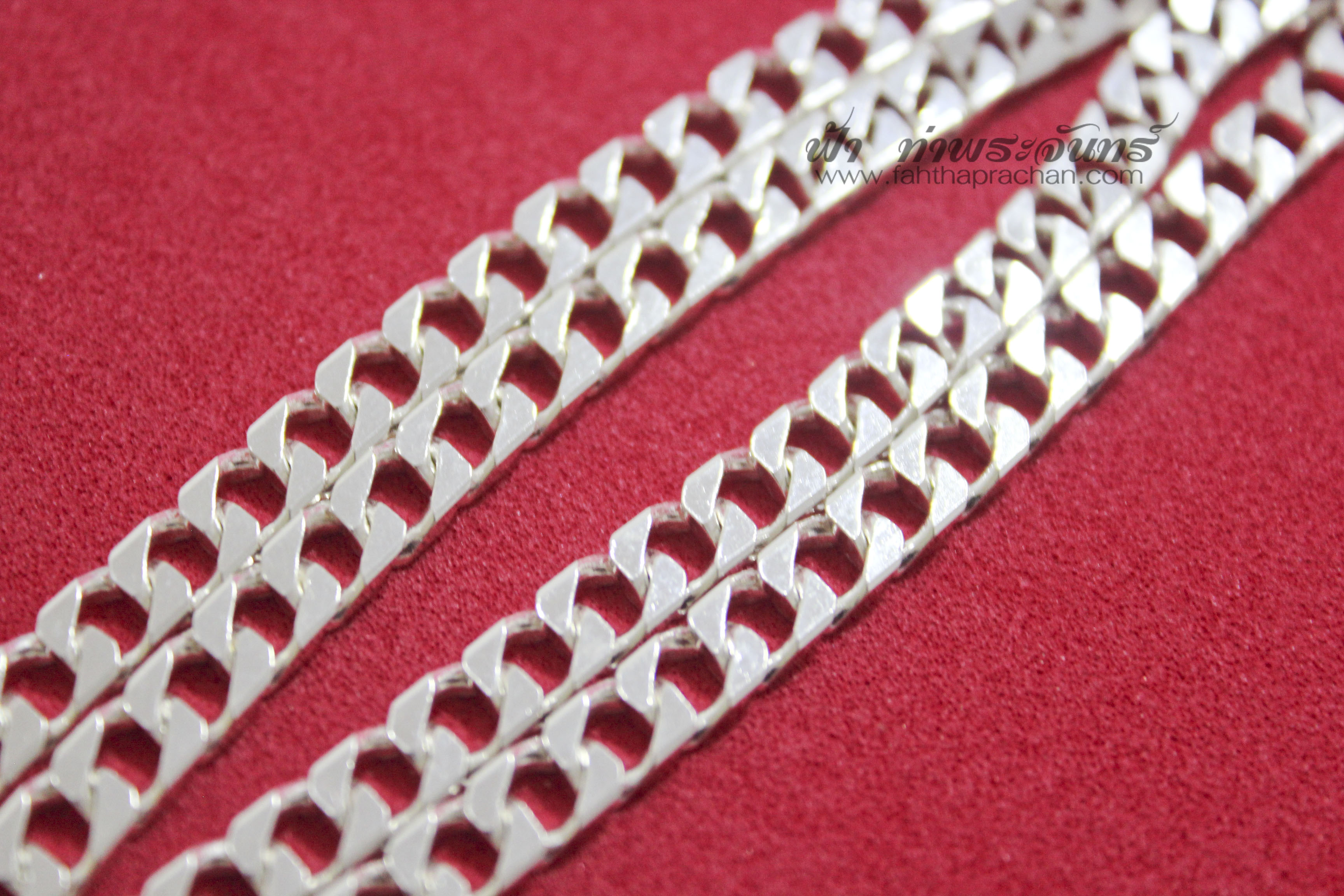 สร้อยคอลายเลส เงิน