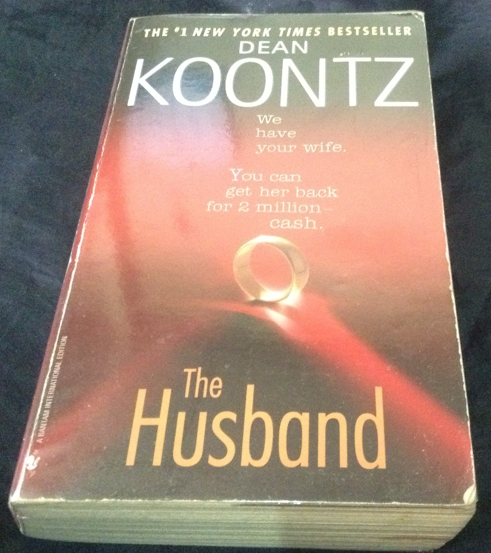 The Husband by Dean Koontz ราคา 100