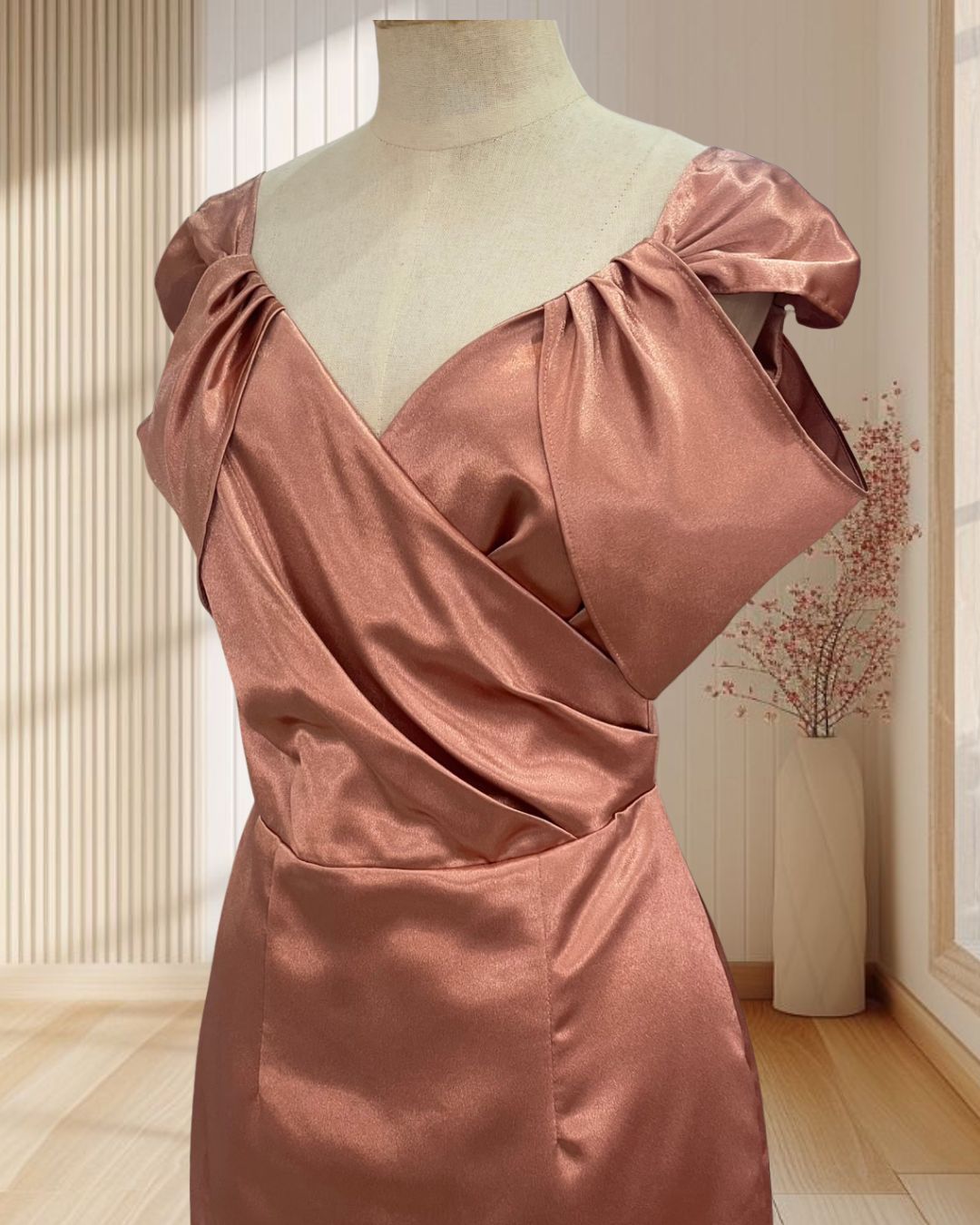 (PRE-LOVED) ราตรีสั้นสีแชมเปญ สายเดี่ยวใหญ่ โอบแขน ผ้าเงา ไซส์ S