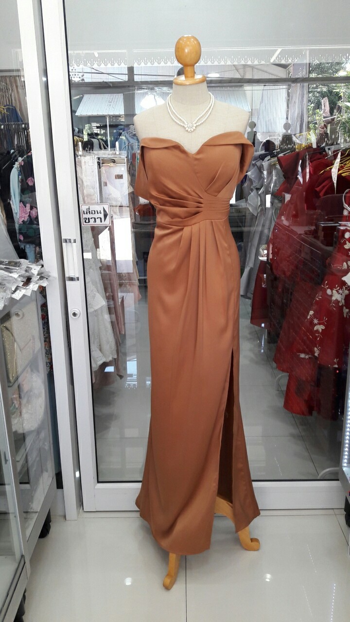 ยาวน้ำตาลปาดไหล่จีบอกเอว (XL) มือ2