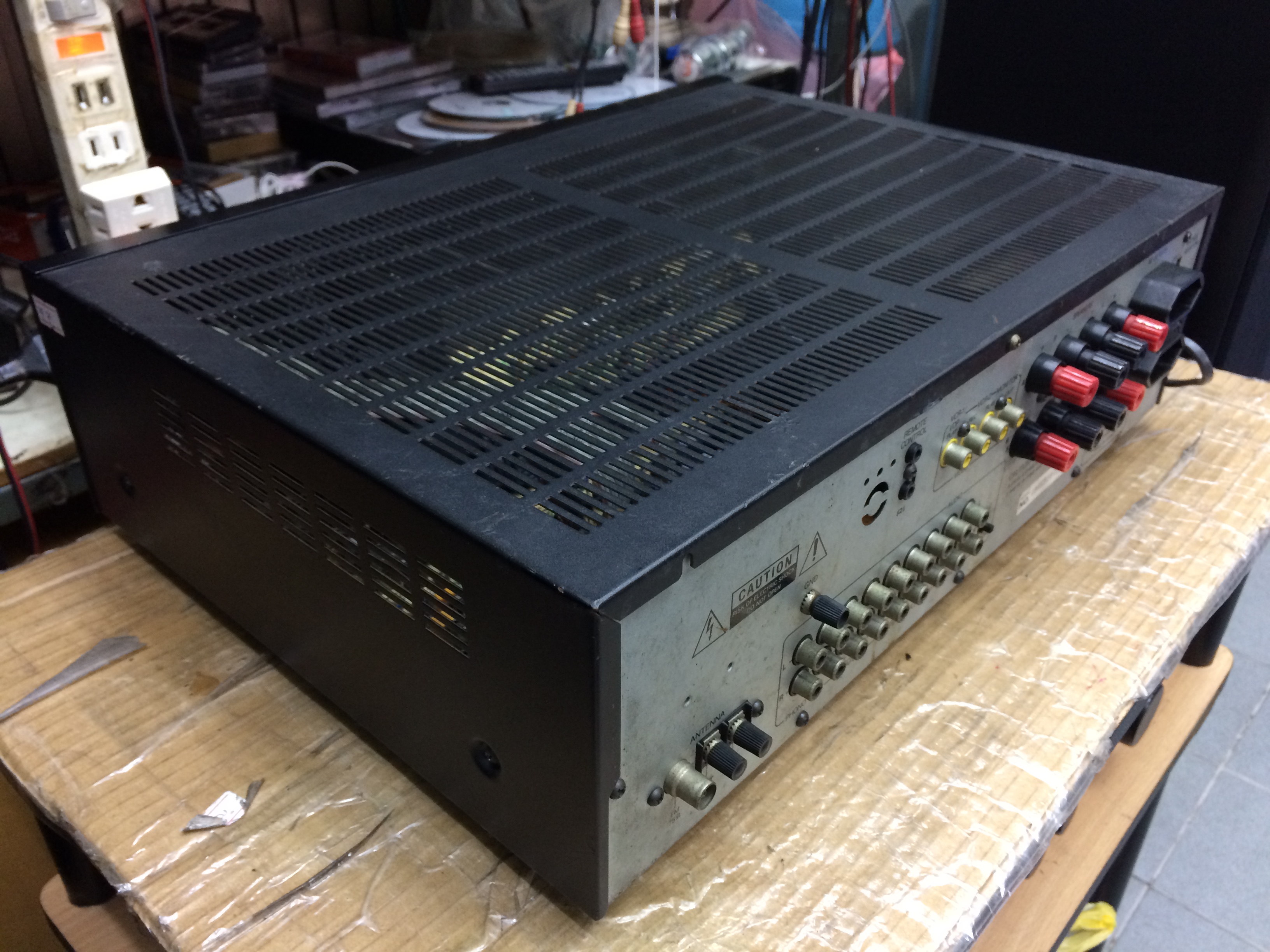 Onkyo TX-860 Quartz Synthesized Tuner Amplifier