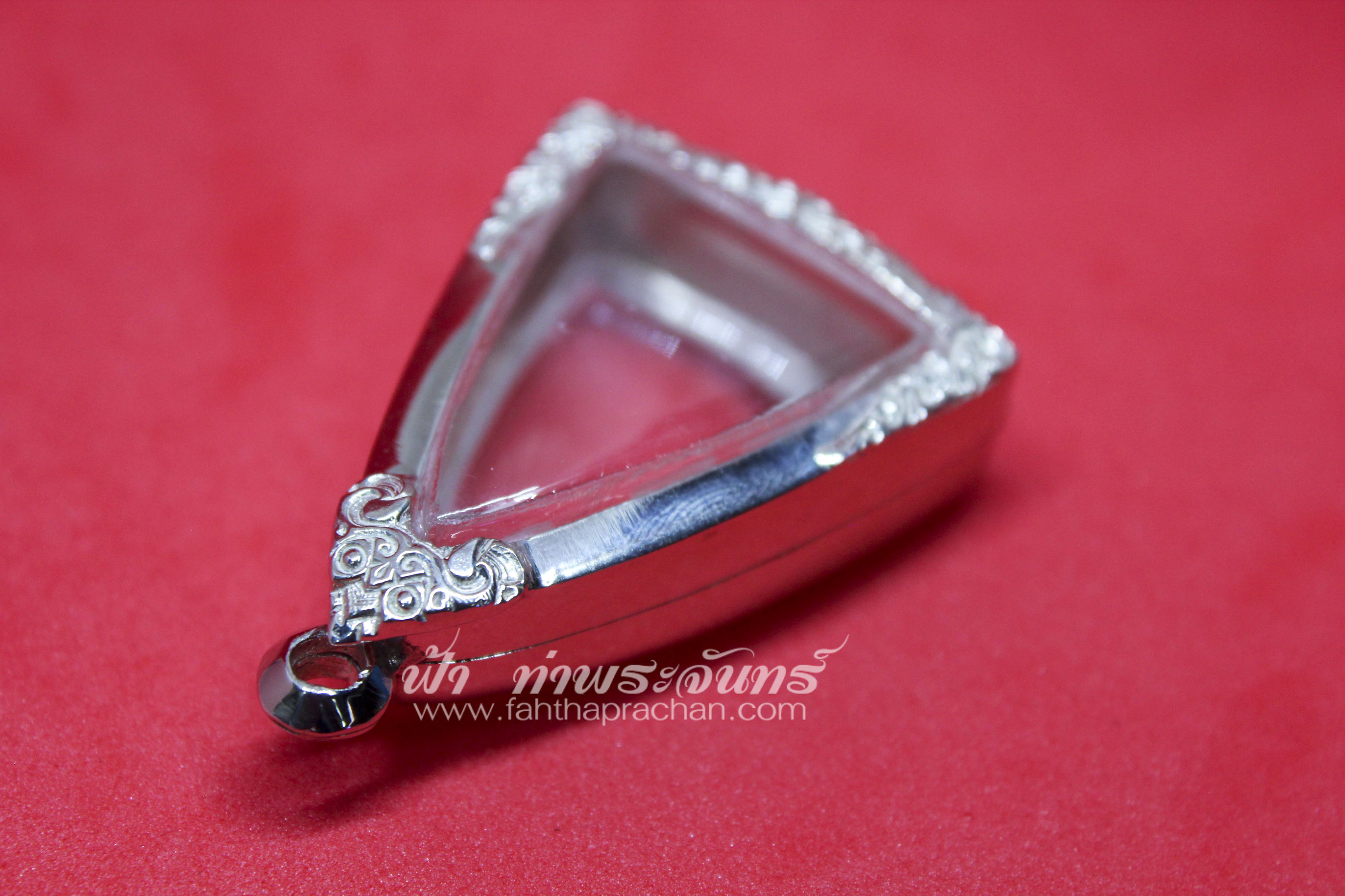 ตลับนางพญา เงินขัดเงา